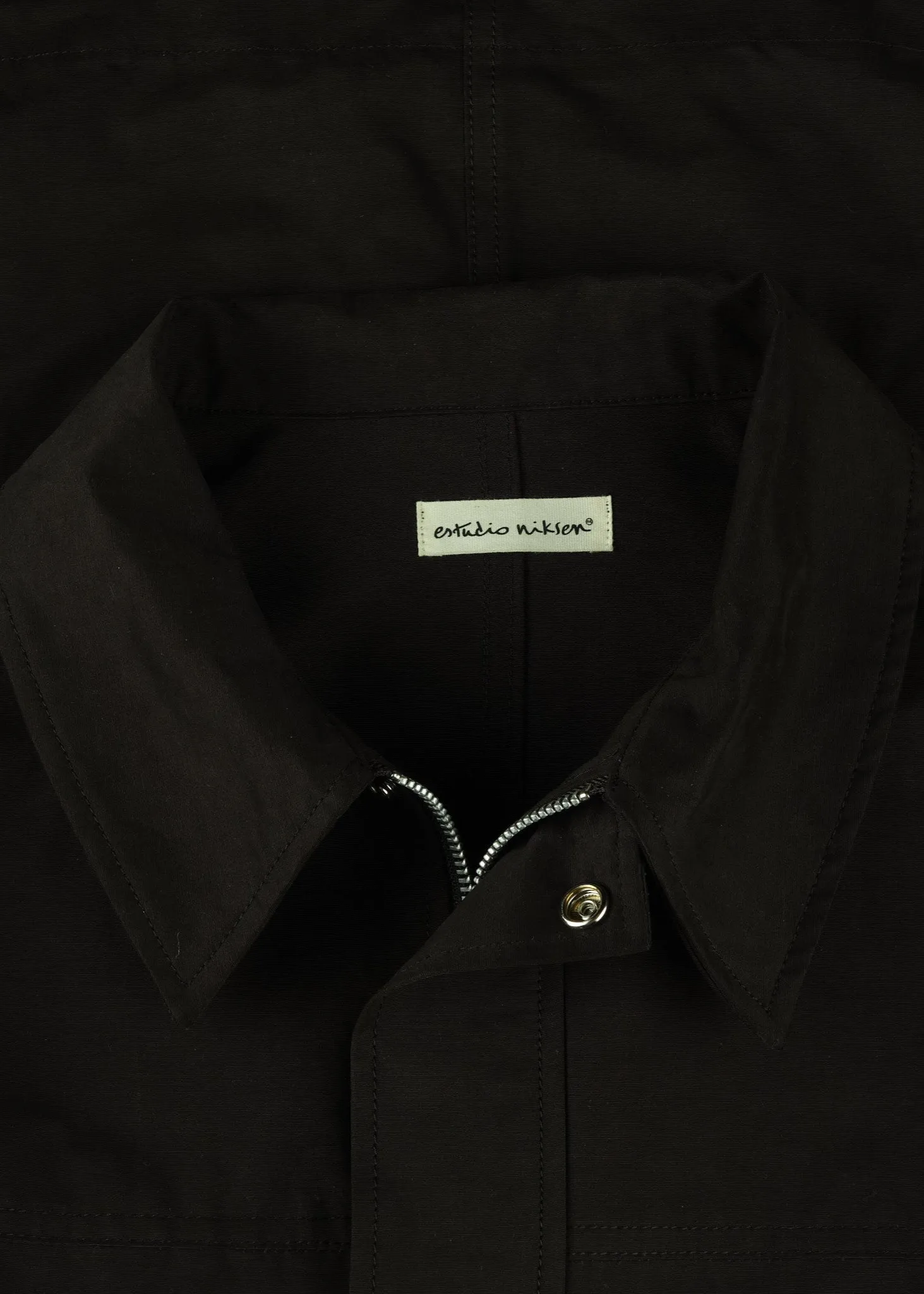 Big-pocket Wind Jacket sold by Estudio Niksen product image thumbnail 5