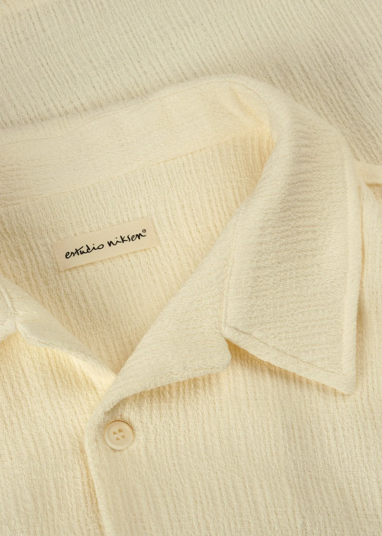 Resort Boxy Shirt sold by Estudio Niksen product image thumbnail 4