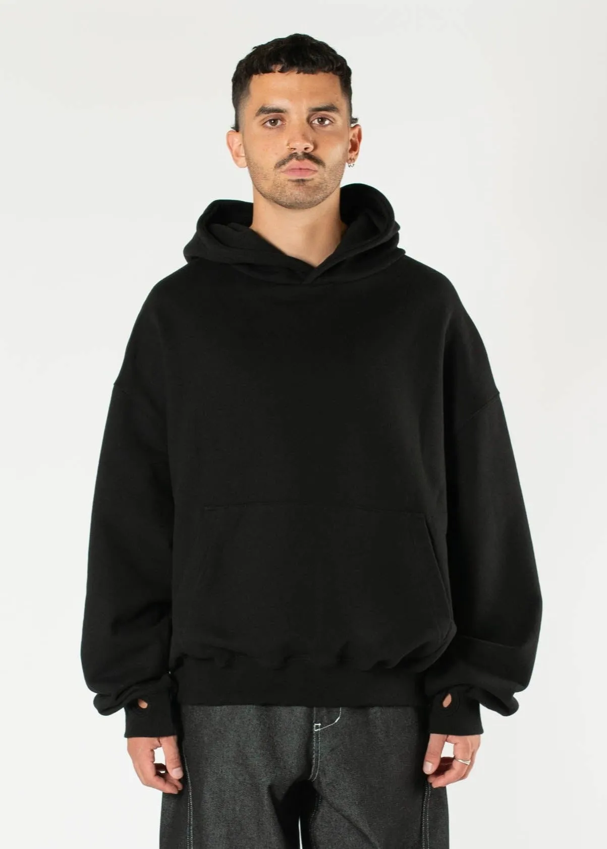 Signature Thumb Hoodie sold by Estudio Niksen