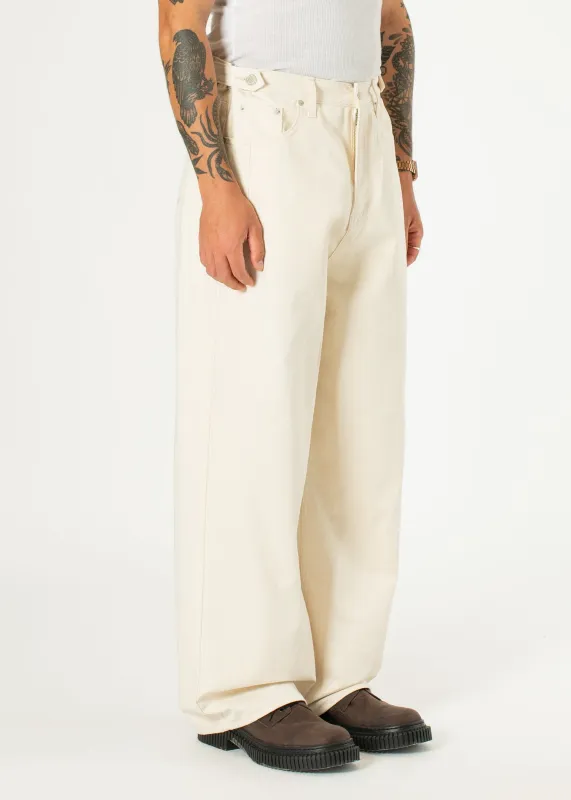 Side-button Denim Jeans sold by Estudio Niksen