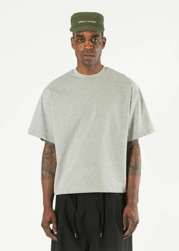 Signature Cropped Tee sold by Estudio Niksen