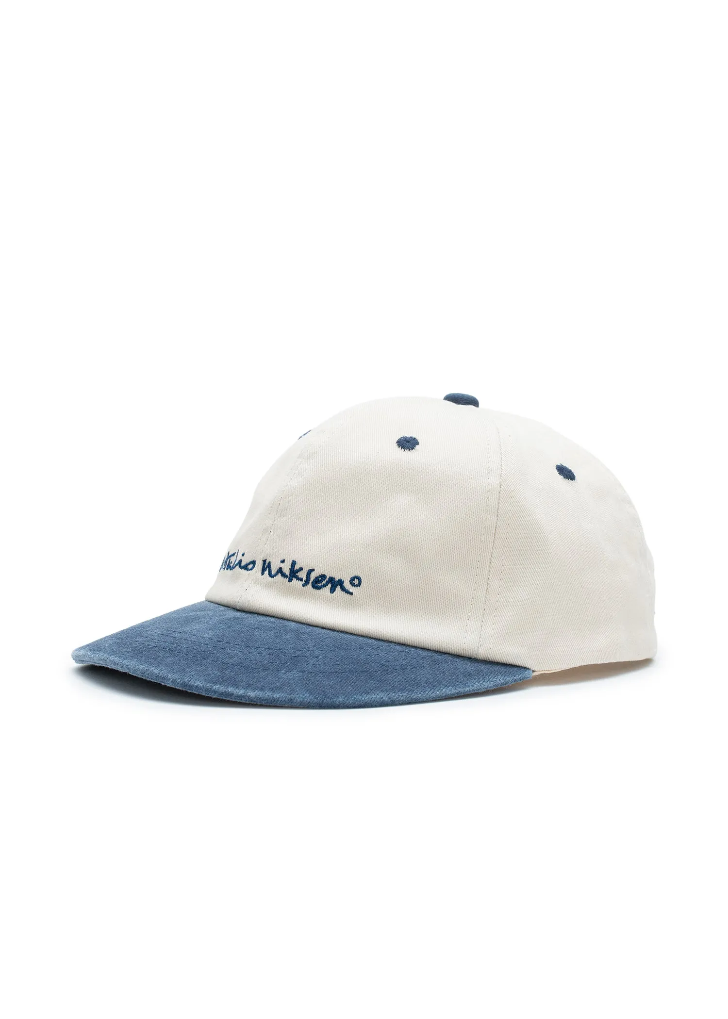 Niksen Doodle Cap sold by Estudio Niksen product image thumbnail 3
