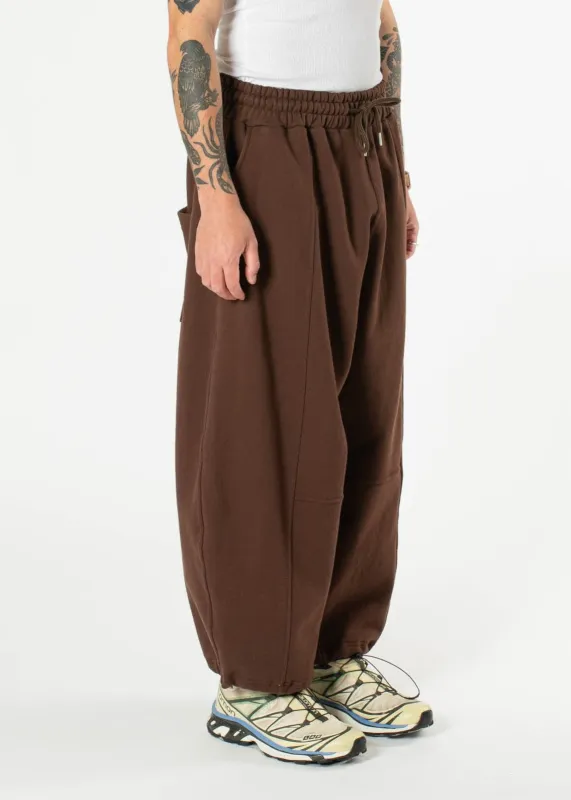Signature Balloon Joggers made by Estudio Niksen