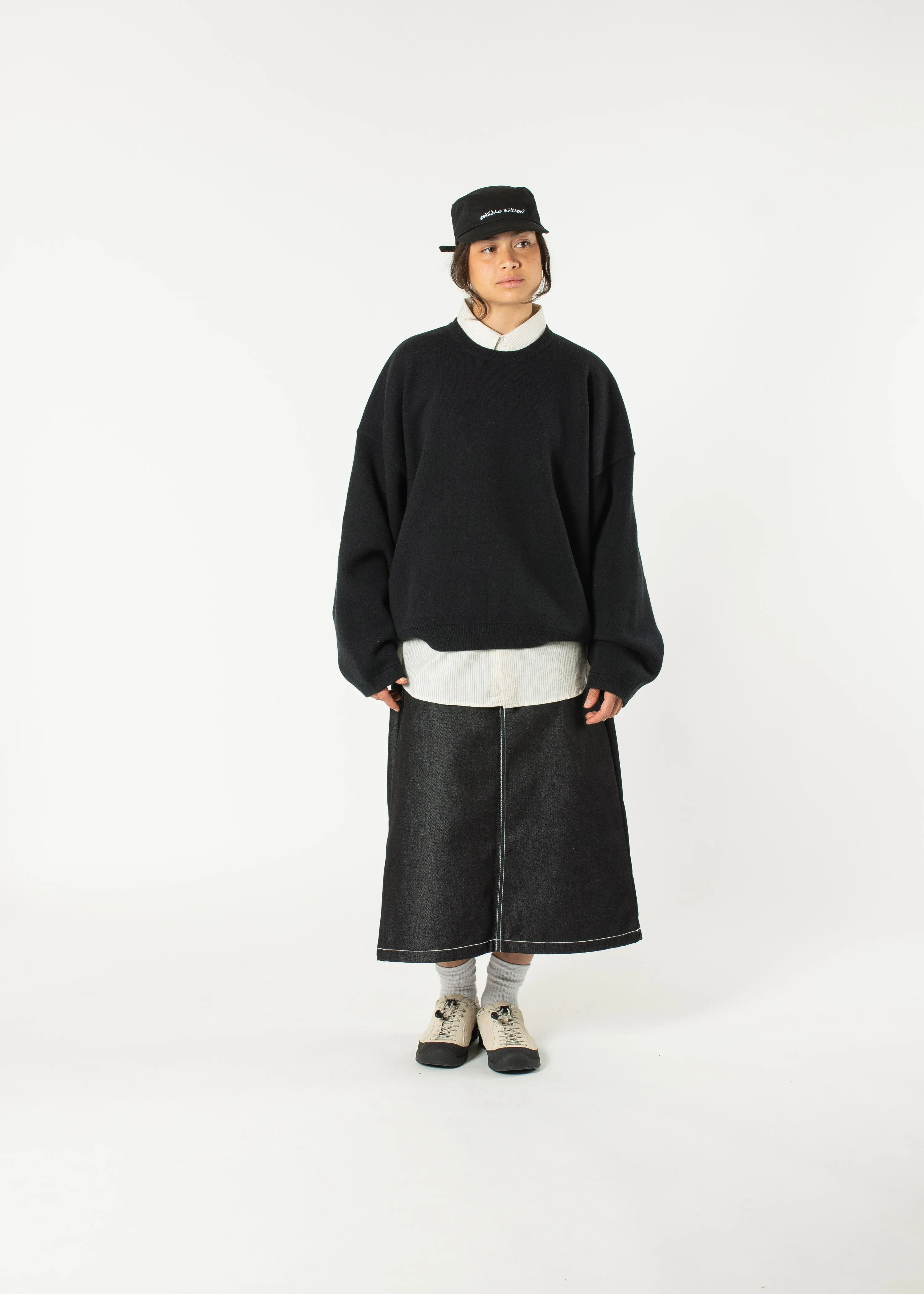 Balloon Heavy Sweater sold by Estudio Niksen product image thumbnail 2
