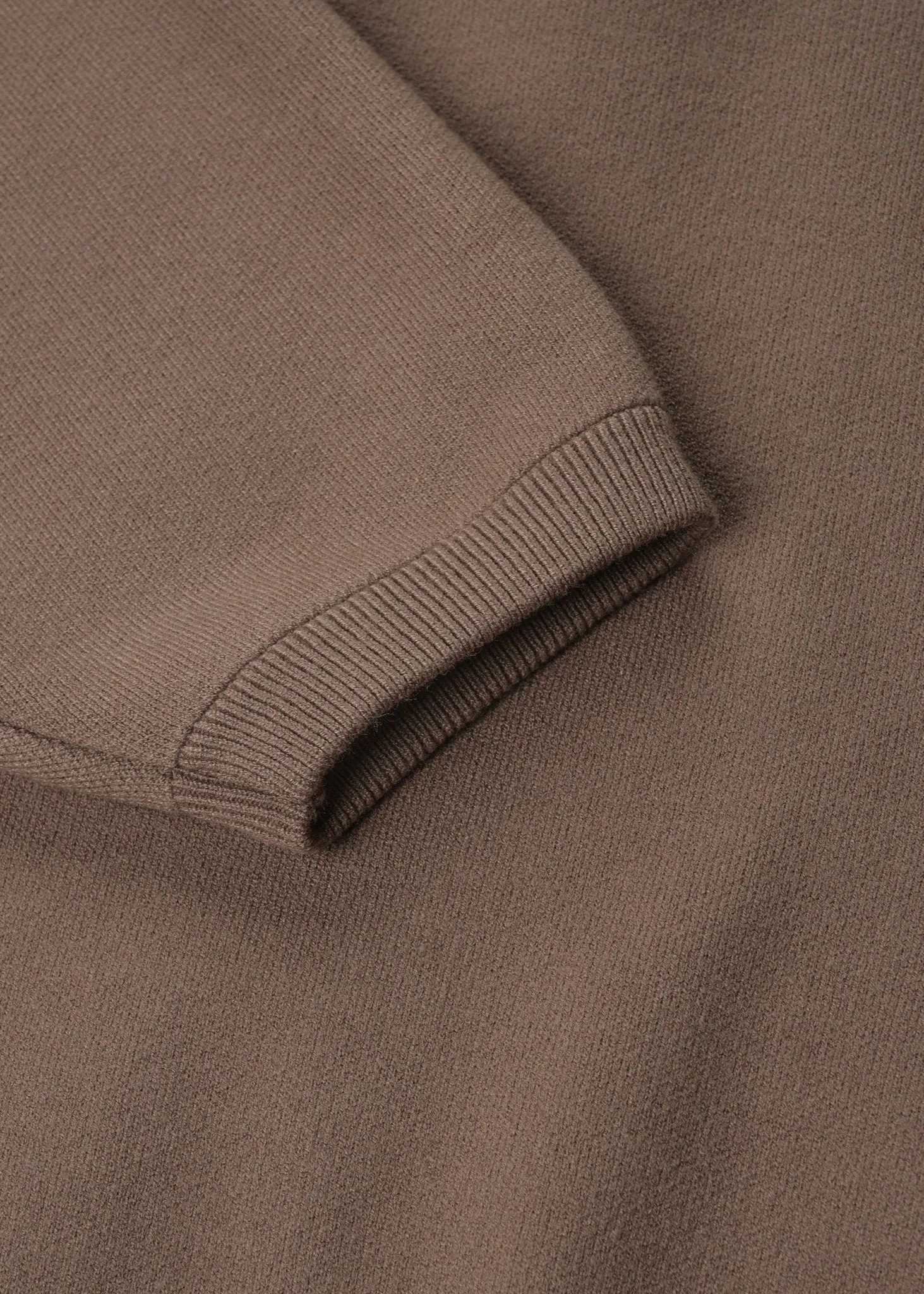 Balloon Heavy Sweater sold by Estudio Niksen product image thumbnail 5