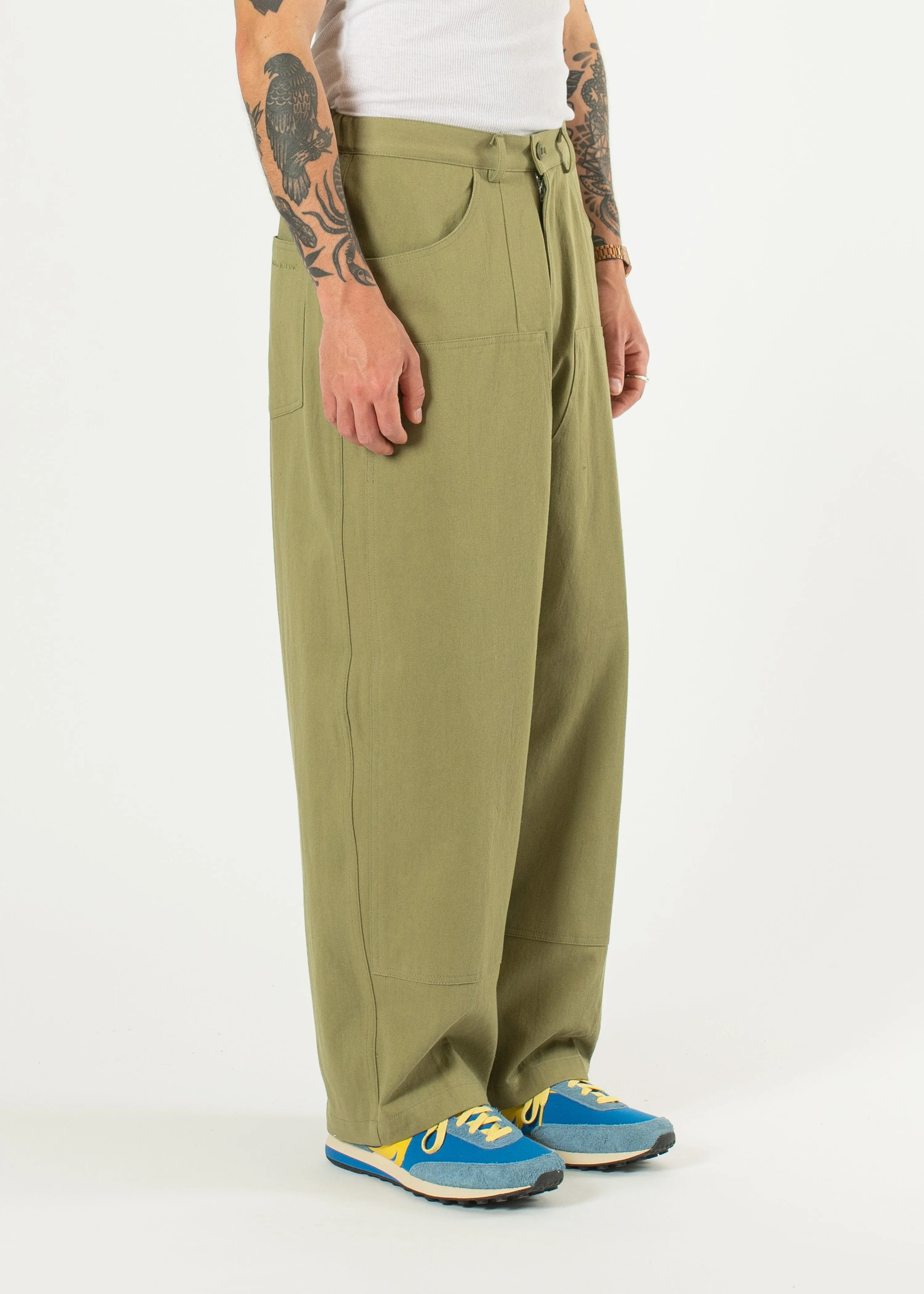 Carpenter Balloon Pants sold by Estudio Niksen