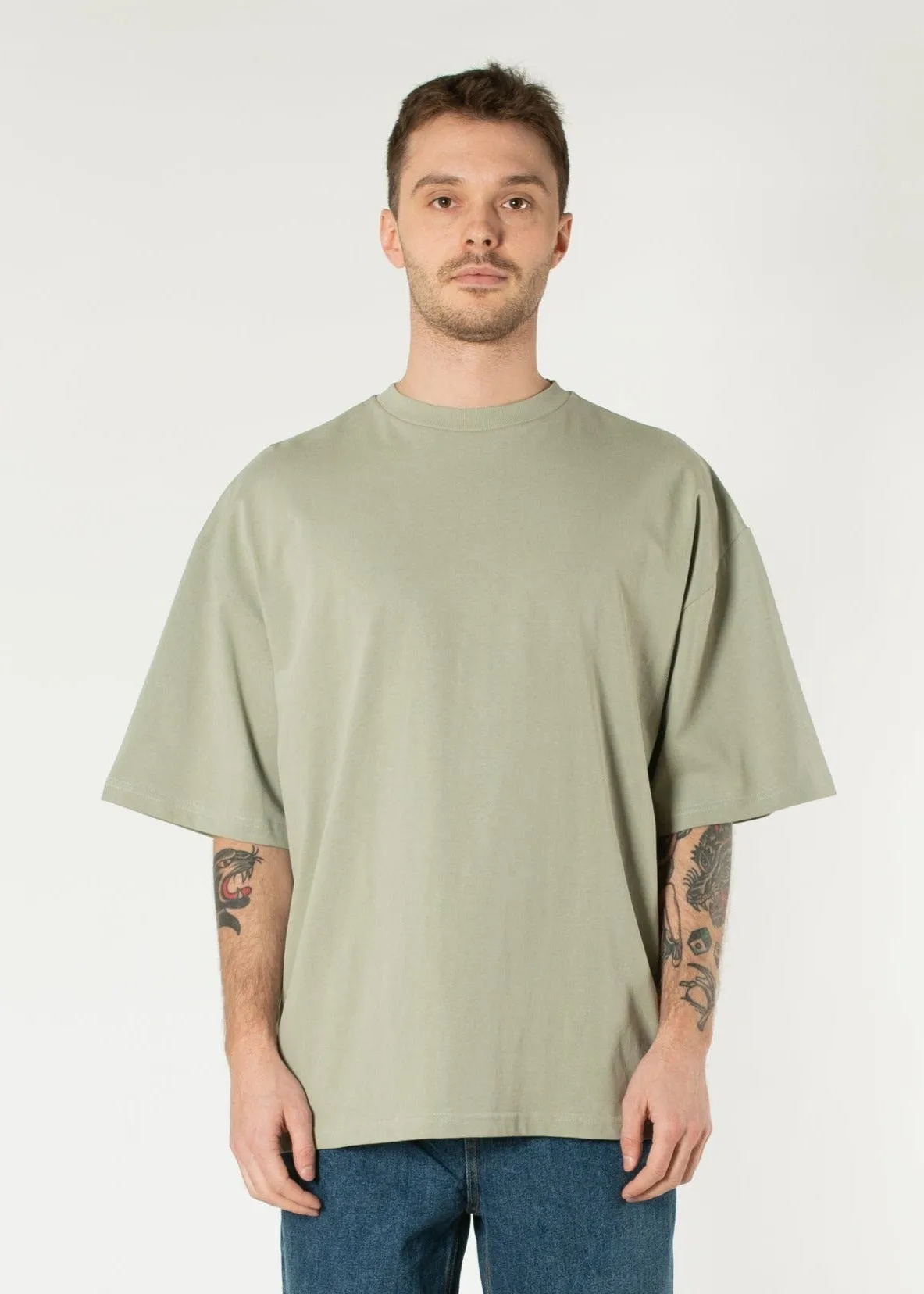 Signature Blank Tee sold by Estudio Niksen