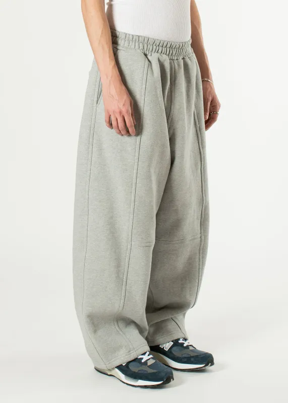 Signature Balloon Joggers made by Estudio Niksen