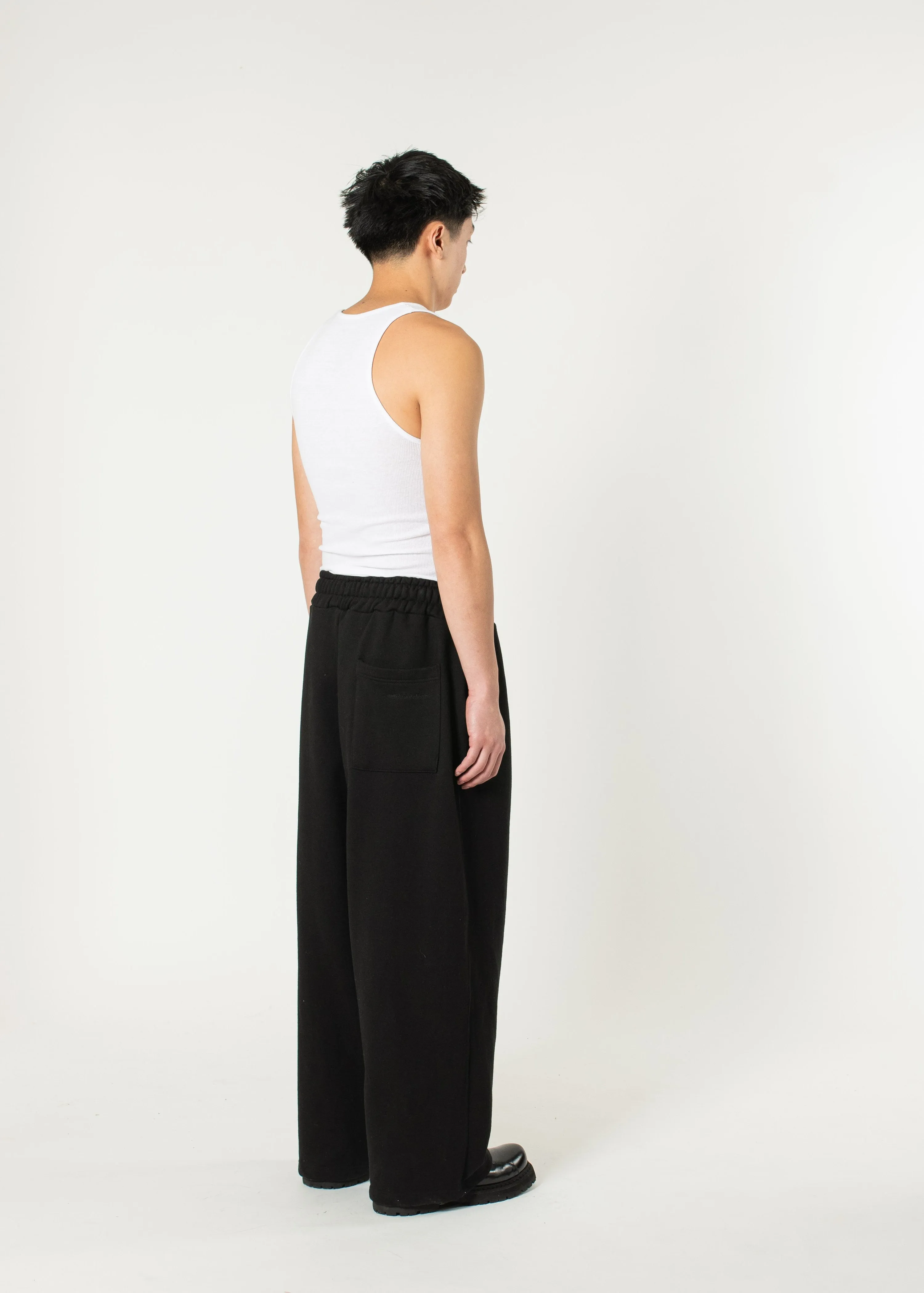 Pleated Wide Joggers sold by Estudio Niksen product image thumbnail 3