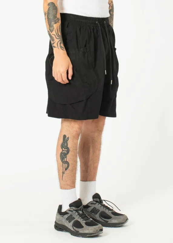 Bungee Cargo Shorts made by Estudio Niksen