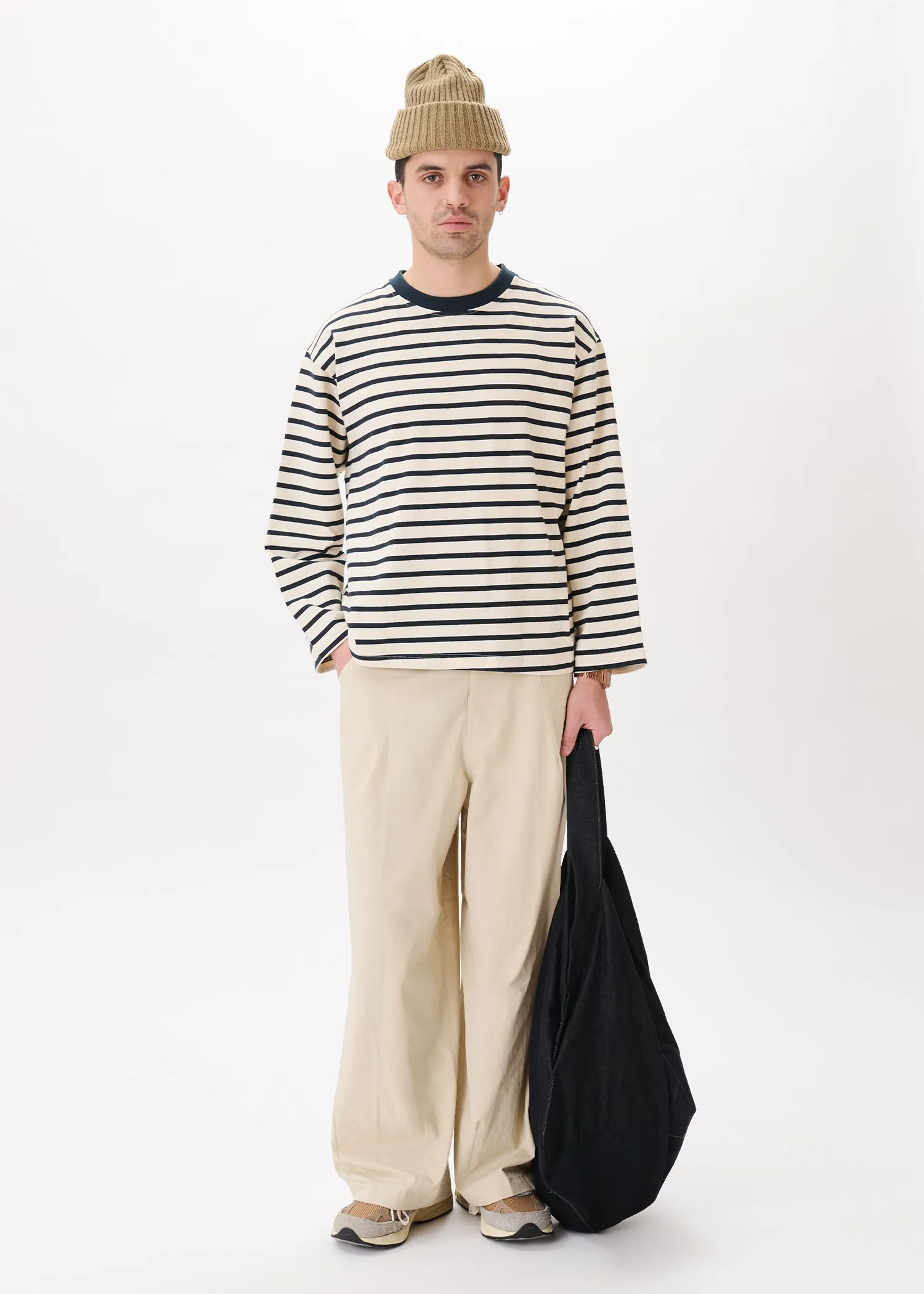 Patch Pocket Balloon Pants sold by Estudio Niksen product image thumbnail 3
