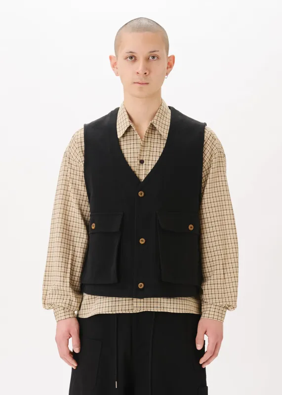 Light Pocket Vest made by Estudio Niksen