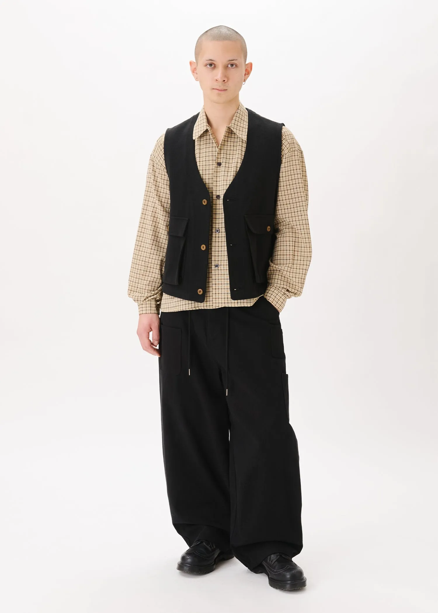 Light Pocket Vest sold by Estudio Niksen product image thumbnail 3