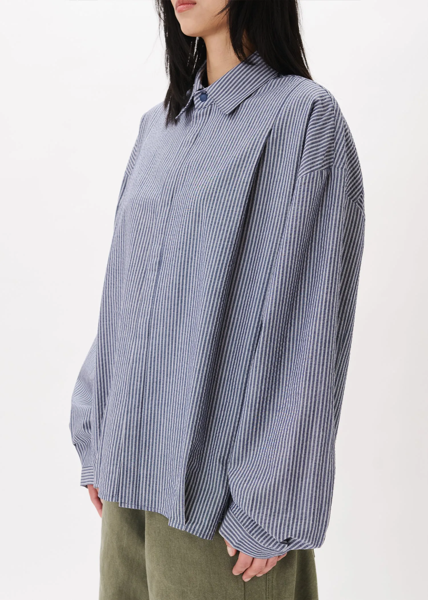Boxy Pleated Shirt sold by Estudio Niksen product image thumbnail 5