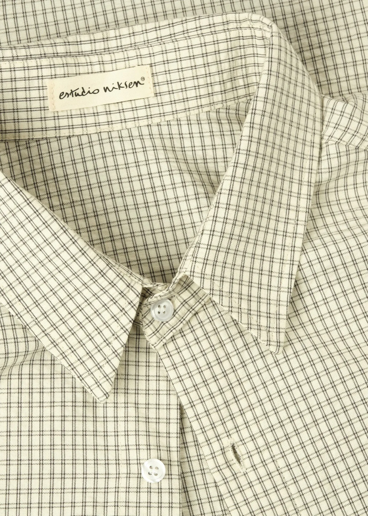 Two-pocket Big Shirt sold by Estudio Niksen product image thumbnail 5