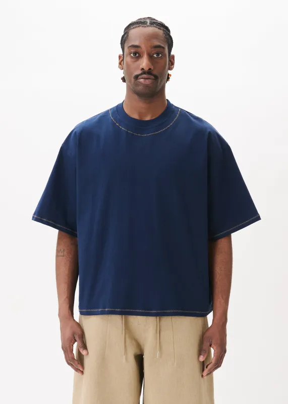 Hand-embroidered Cropped Tee made by Estudio Niksen