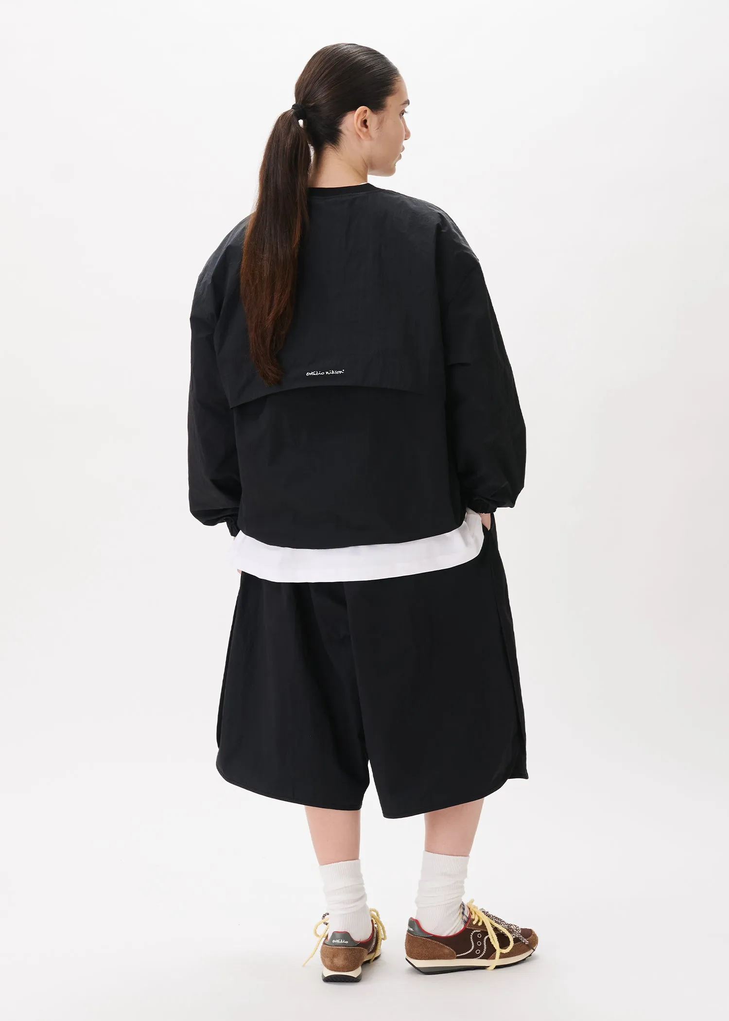Niksen Walking Crewneck sold by Estudio Niksen product image thumbnail 4
