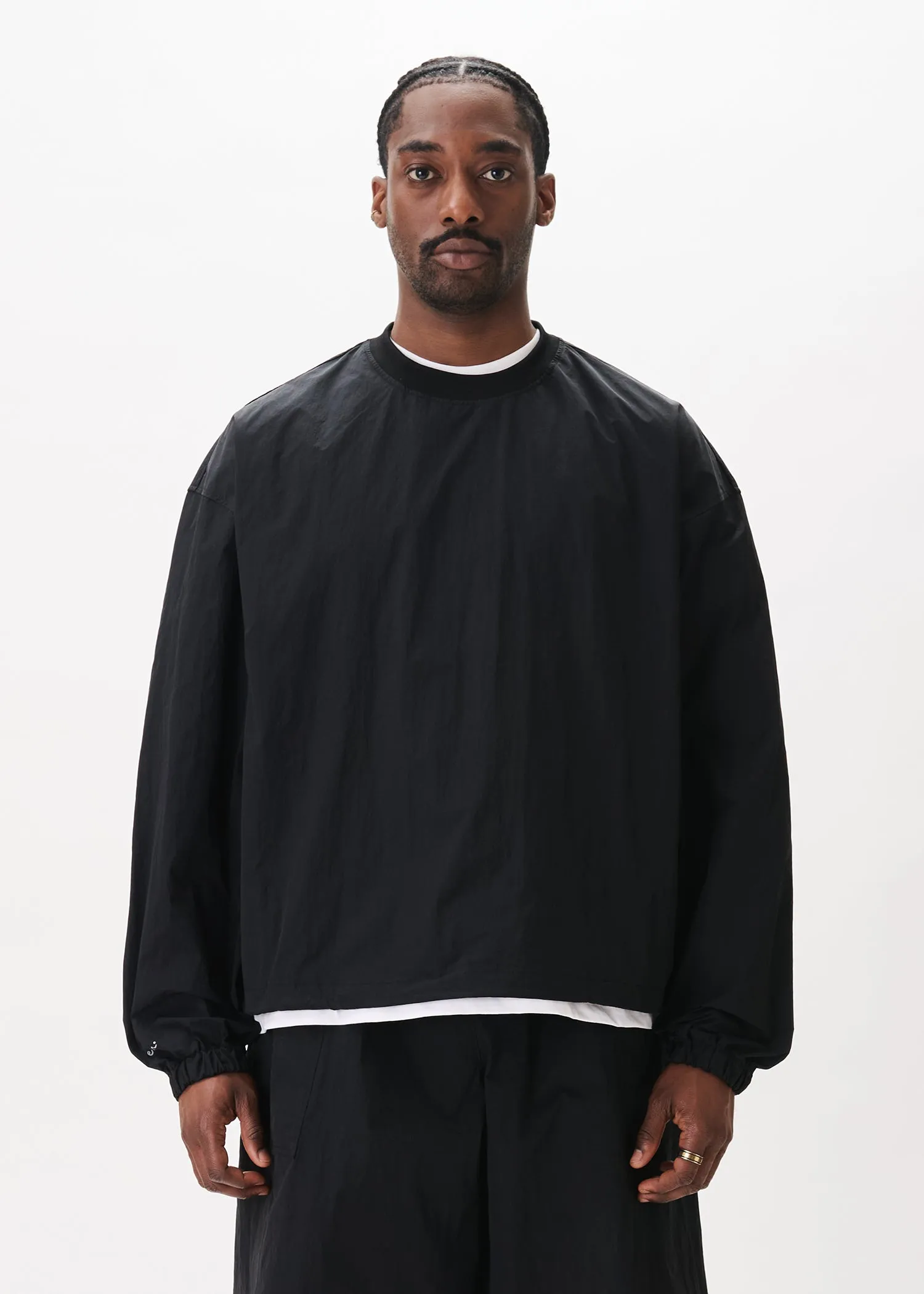 Niksen Walking Crewneck sold by Estudio Niksen