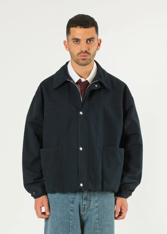 Side-pocket Hunters Jacket made by Estudio Niksen