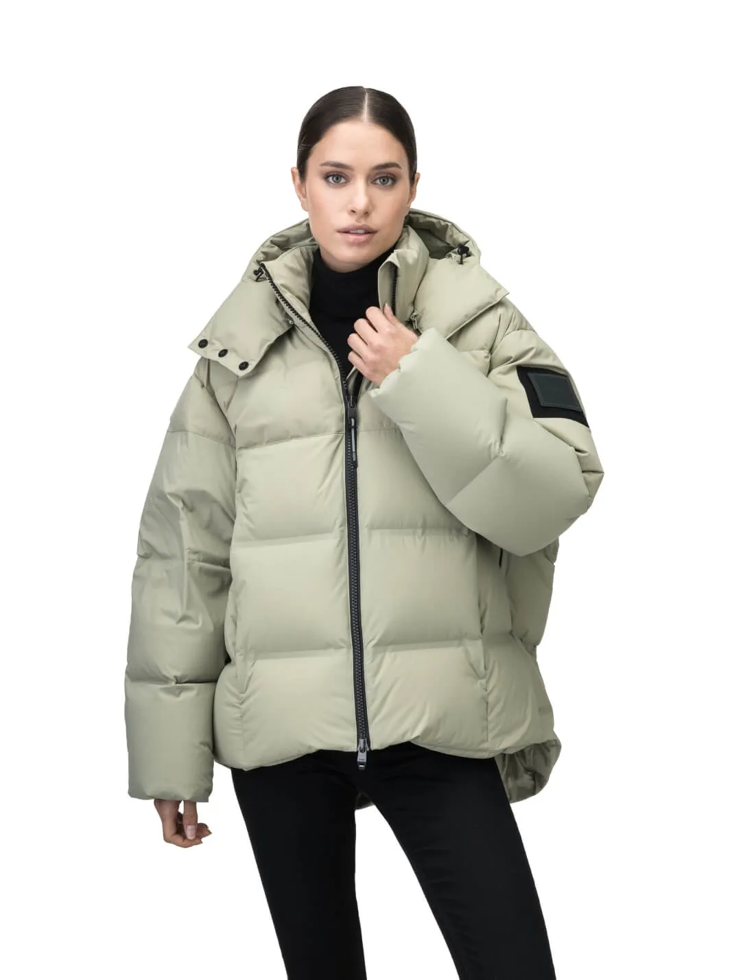 Una Women's Performance Puffer sold by Nobis product image thumbnail 3
