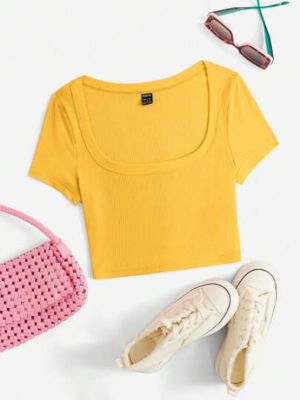 SHEIN EZwear Scoop Neck Solid Tee sold by SHEIN