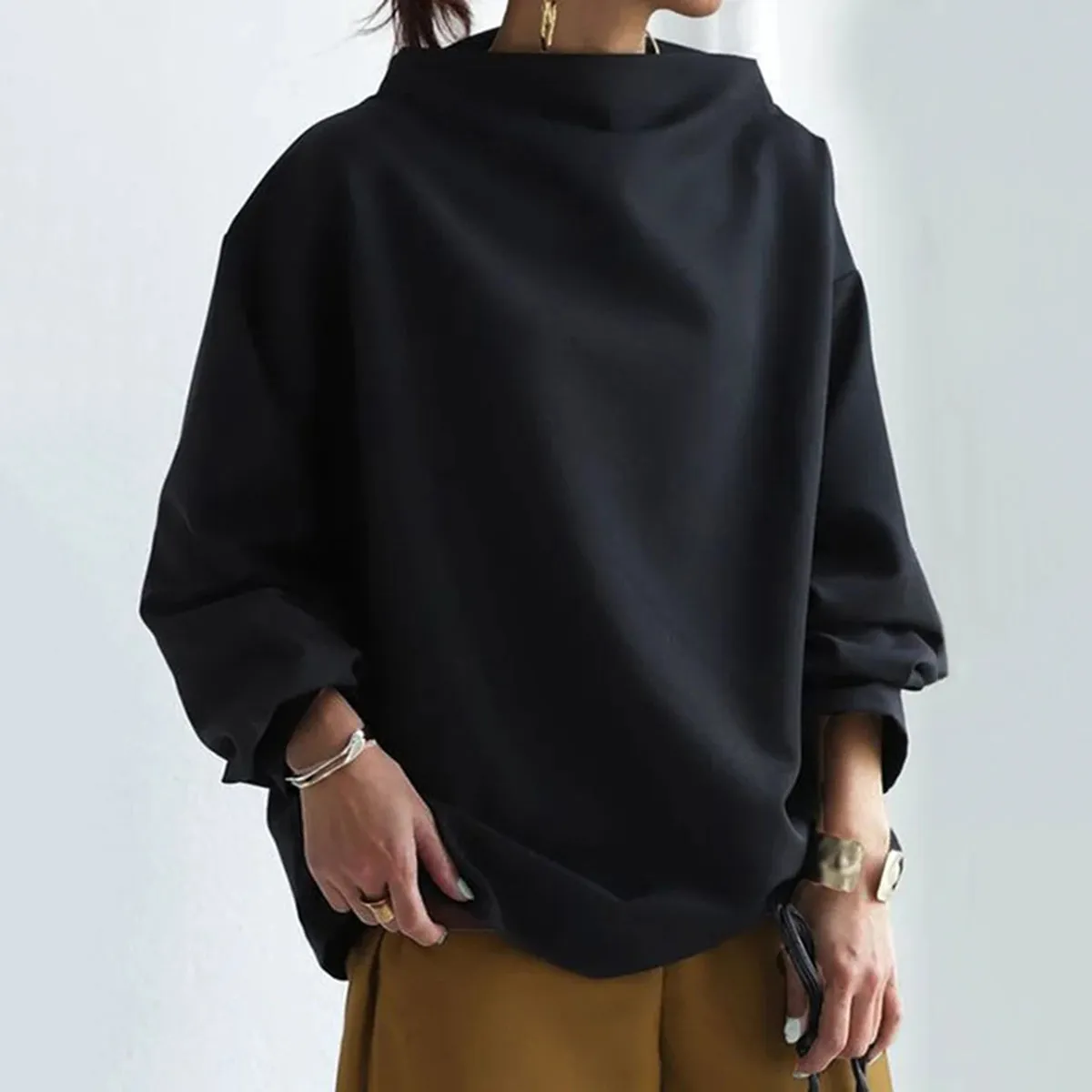 Mindy | Jersey elegante sold by Liliana Lupe product image thumbnail 2