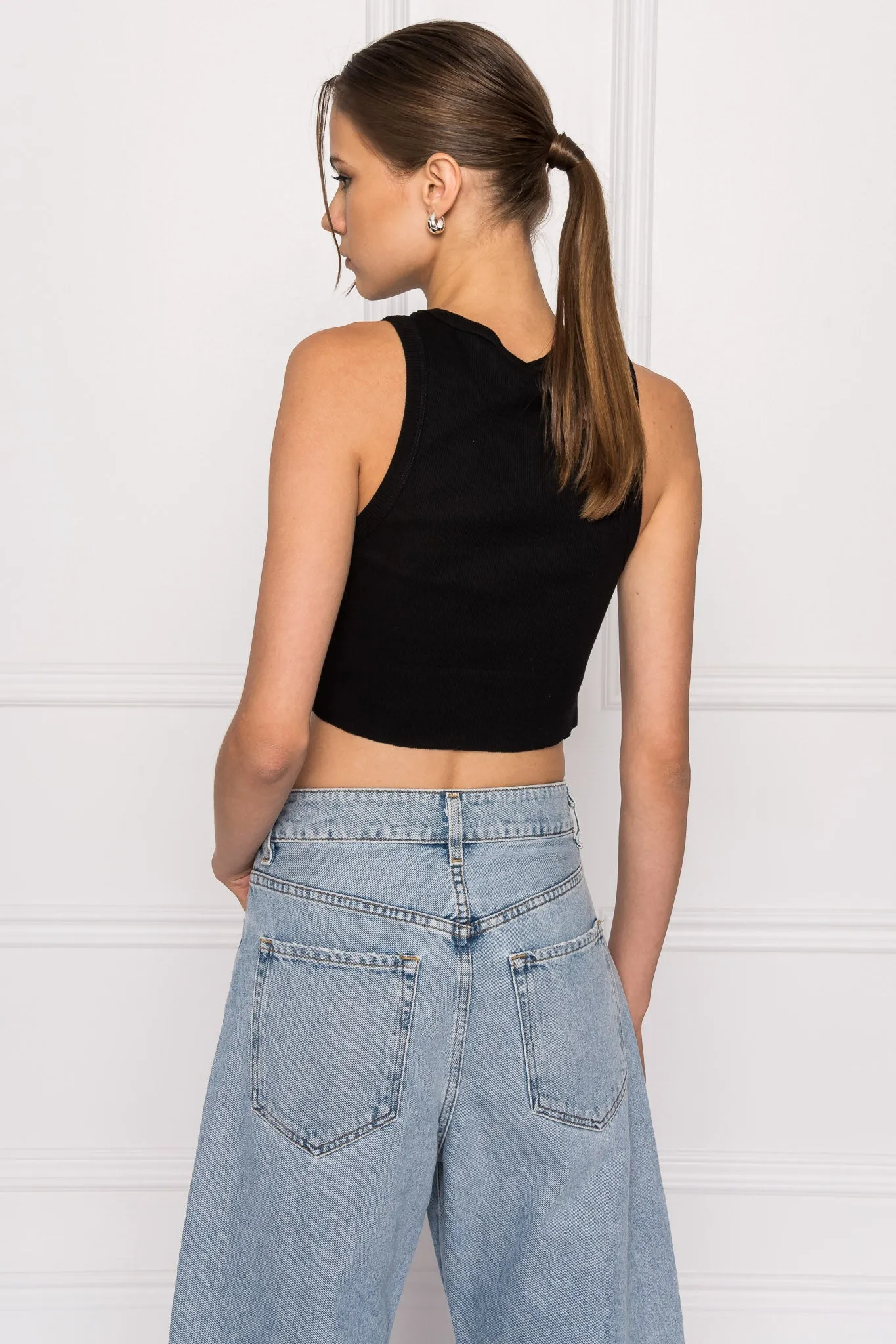 ELICIA | Ribbed Crop Tank Top sold by La Marque product image thumbnail 5