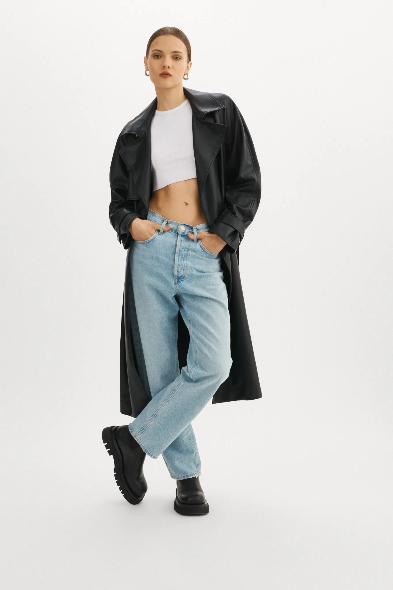 OLINE | Oversized Trench Coat sold by La Marque