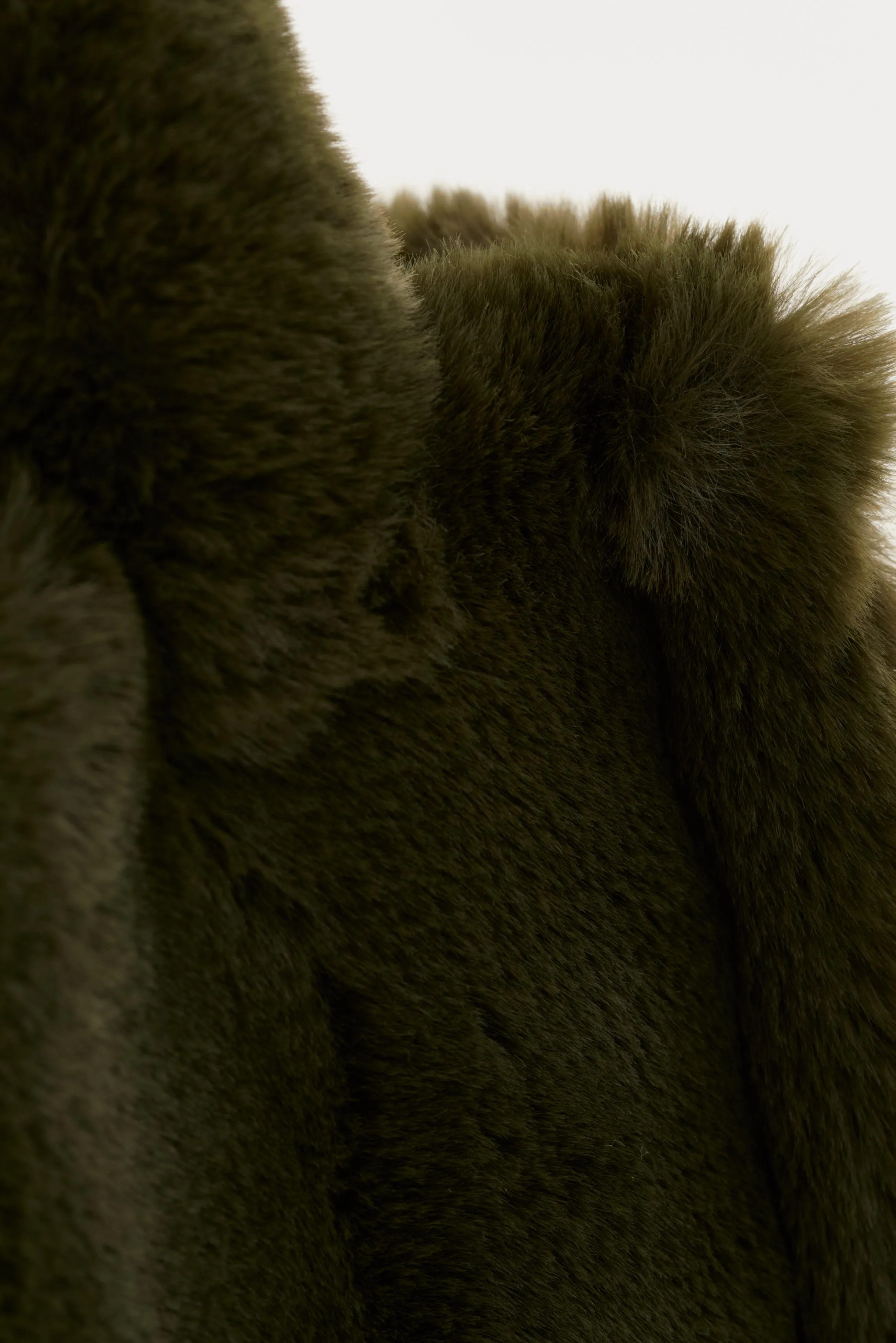 JADE | Faux Fur Tote Bag sold by La Marque product image thumbnail 3