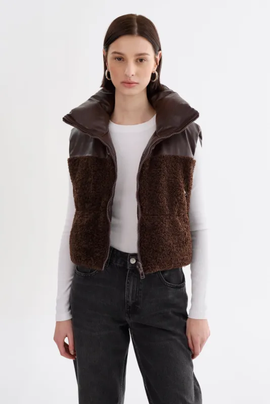 MELICIA | Reversible Puffer Vest sold by La Marque