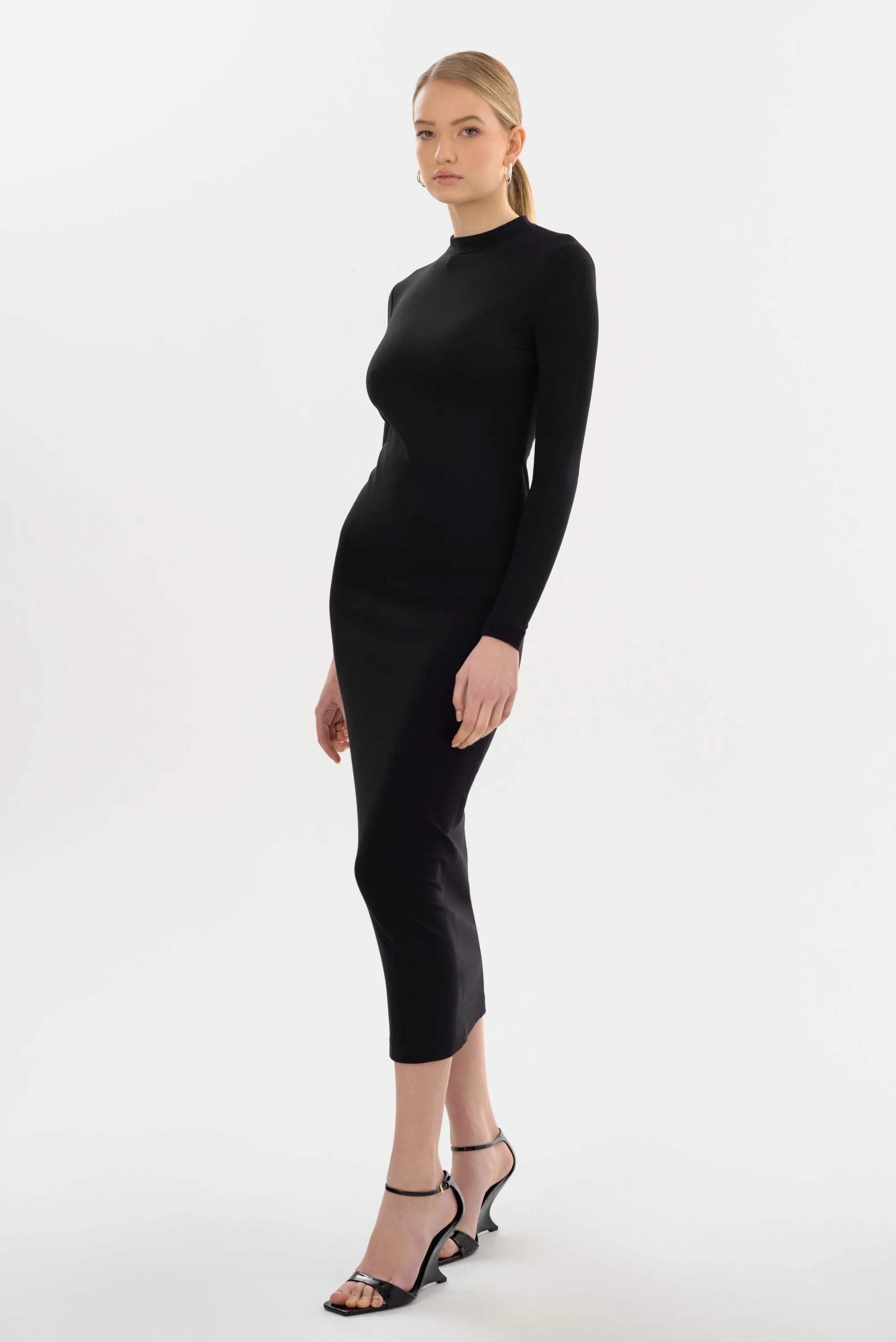 MIRELLA | Knit Maxi Dress sold by LAMARQUE product image thumbnail 2