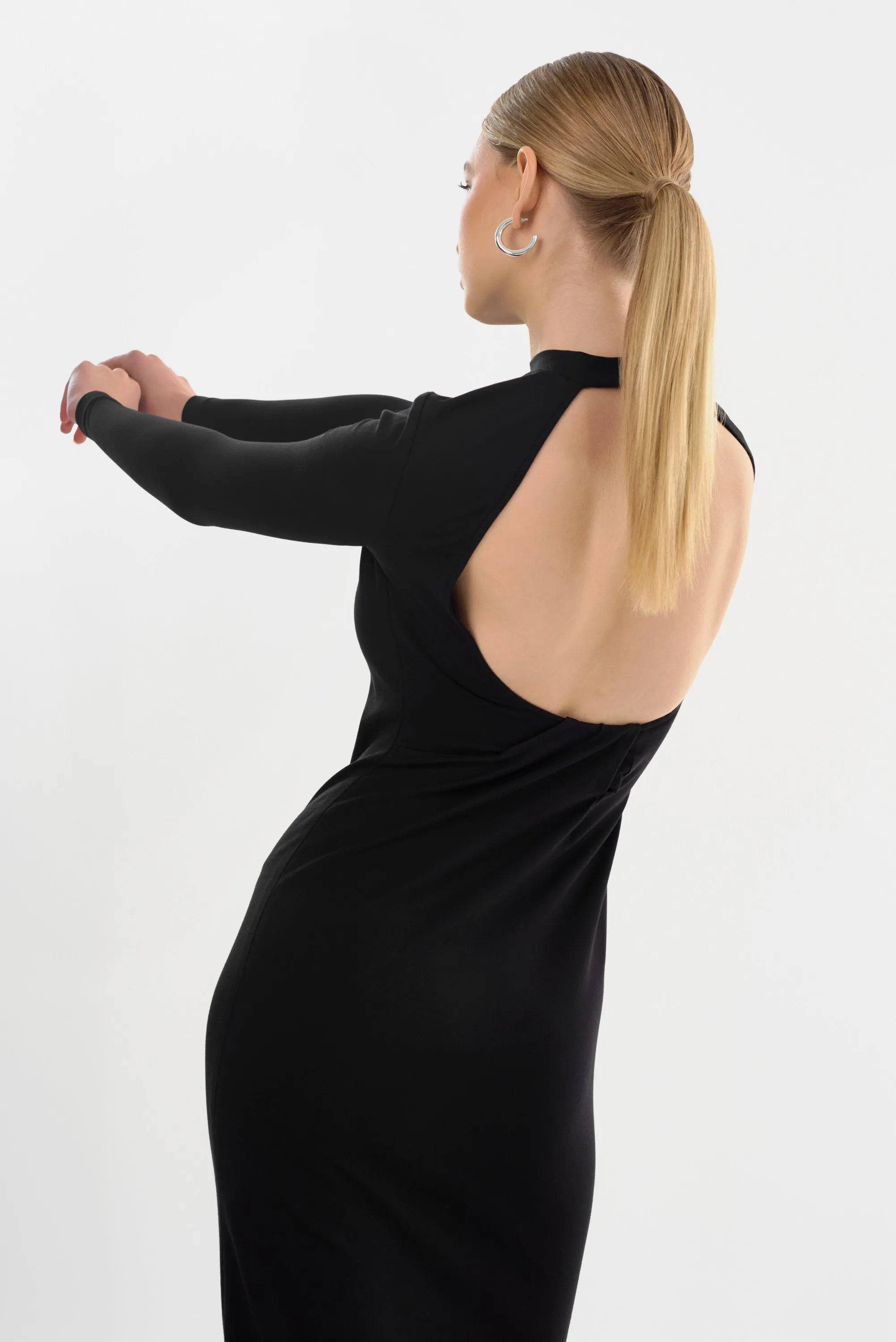 MIRELLA | Knit Maxi Dress sold by LAMARQUE product image thumbnail 5