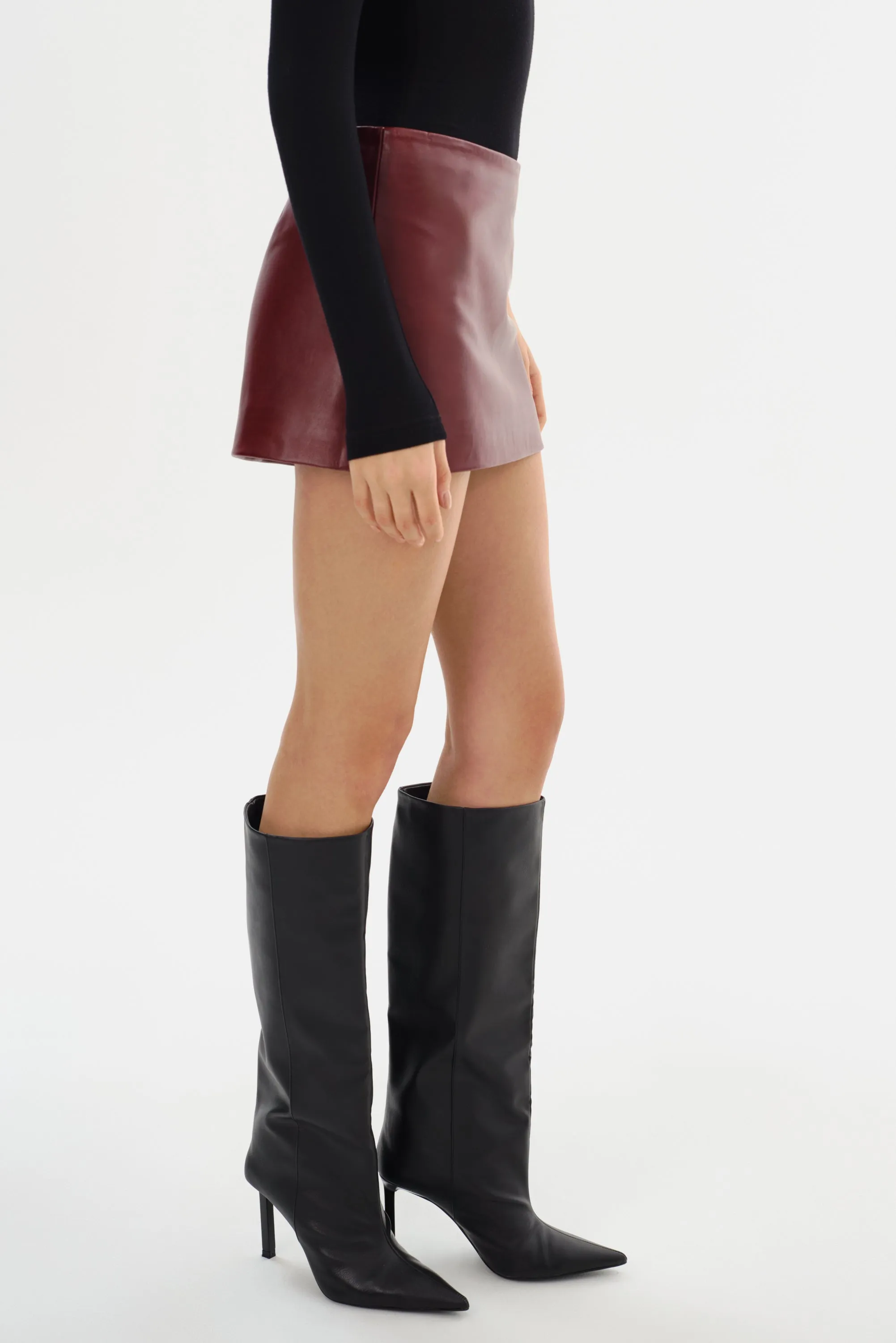THALIA | Mid-Rise Leather Mini Skirt sold by LAMARQUE product image thumbnail 5