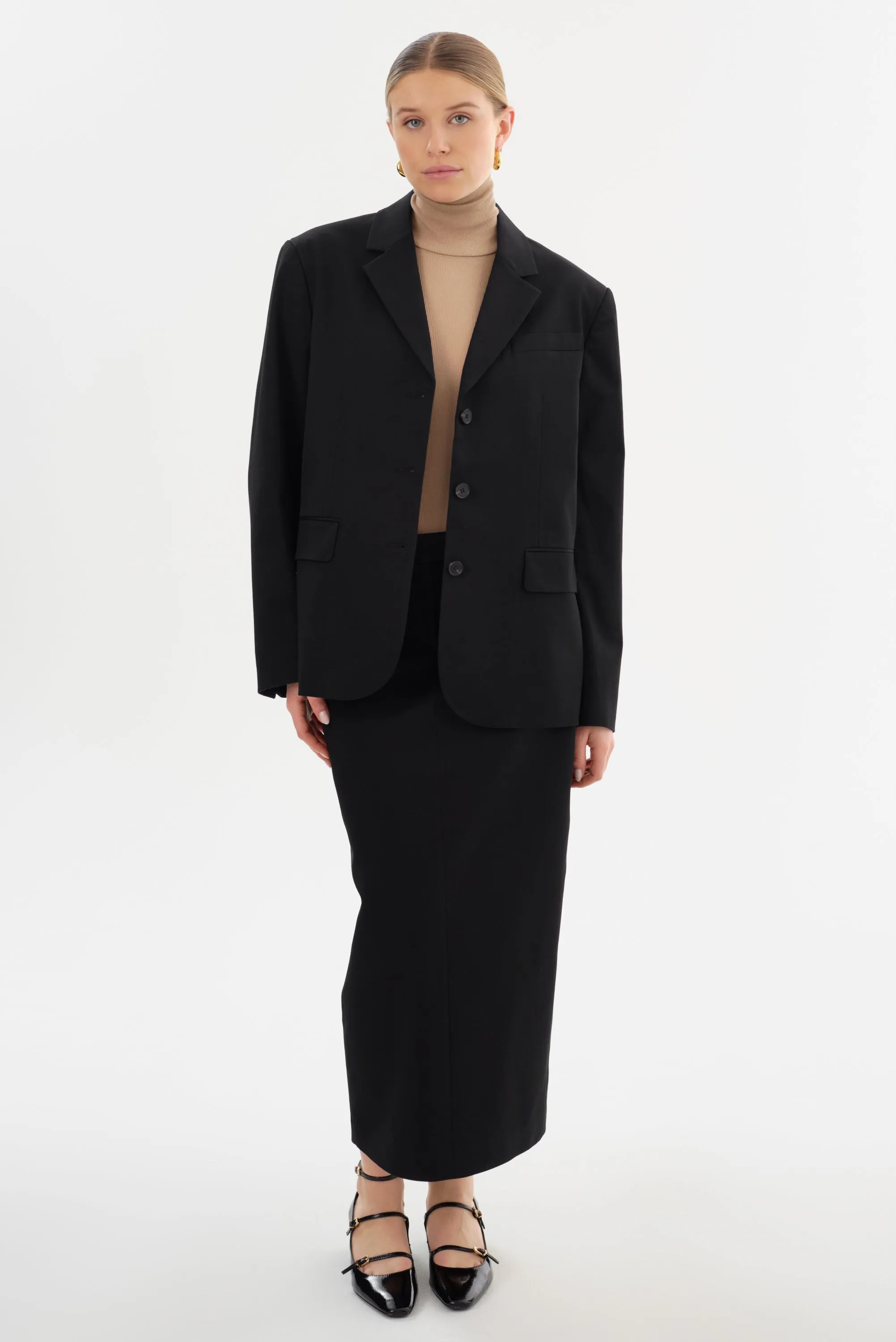 AYANNE Sample | Single Breasted Blazer sold by La Marque product image thumbnail 3