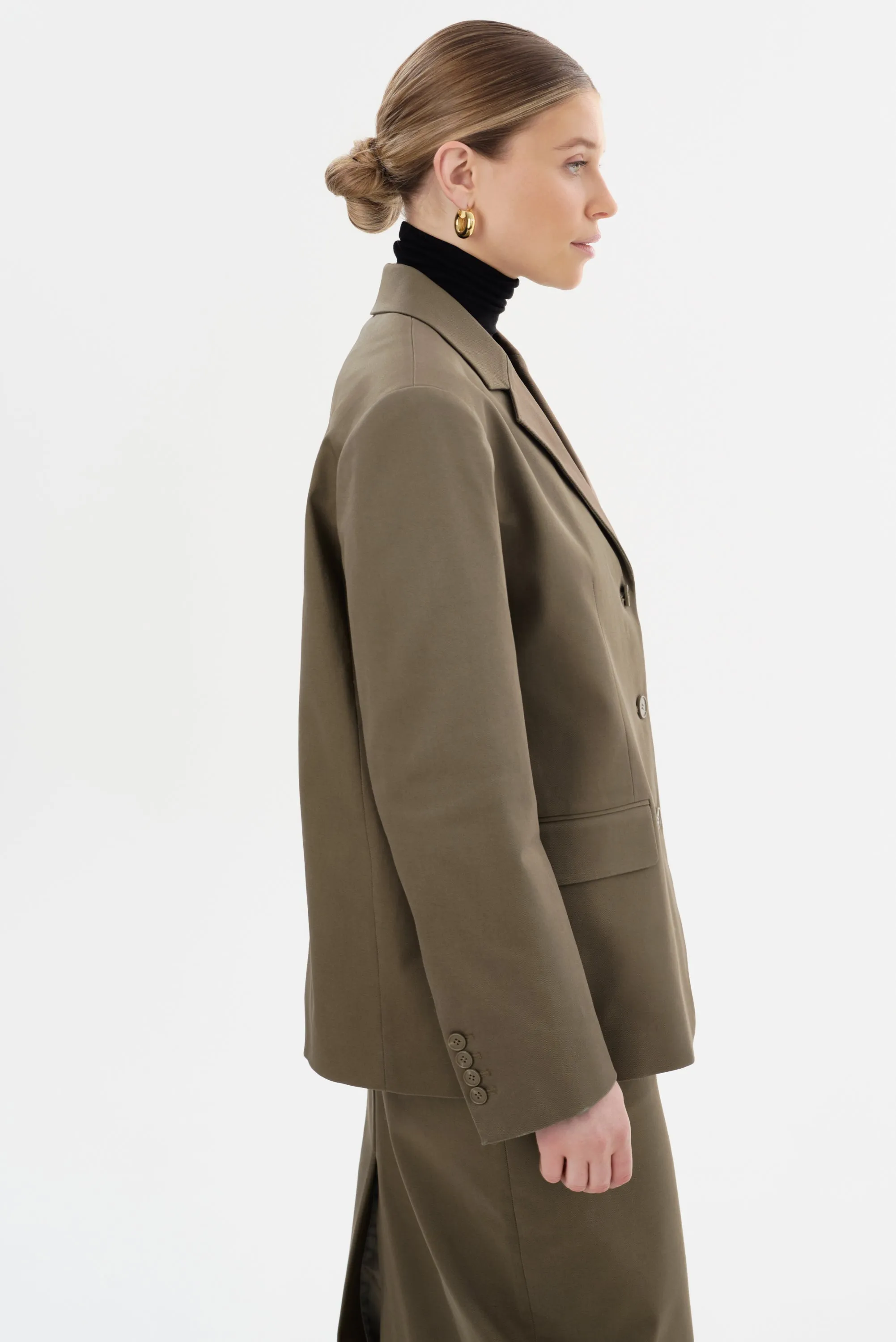 AYANNE Sample | Single Breasted Blazer sold by La Marque product image thumbnail 4