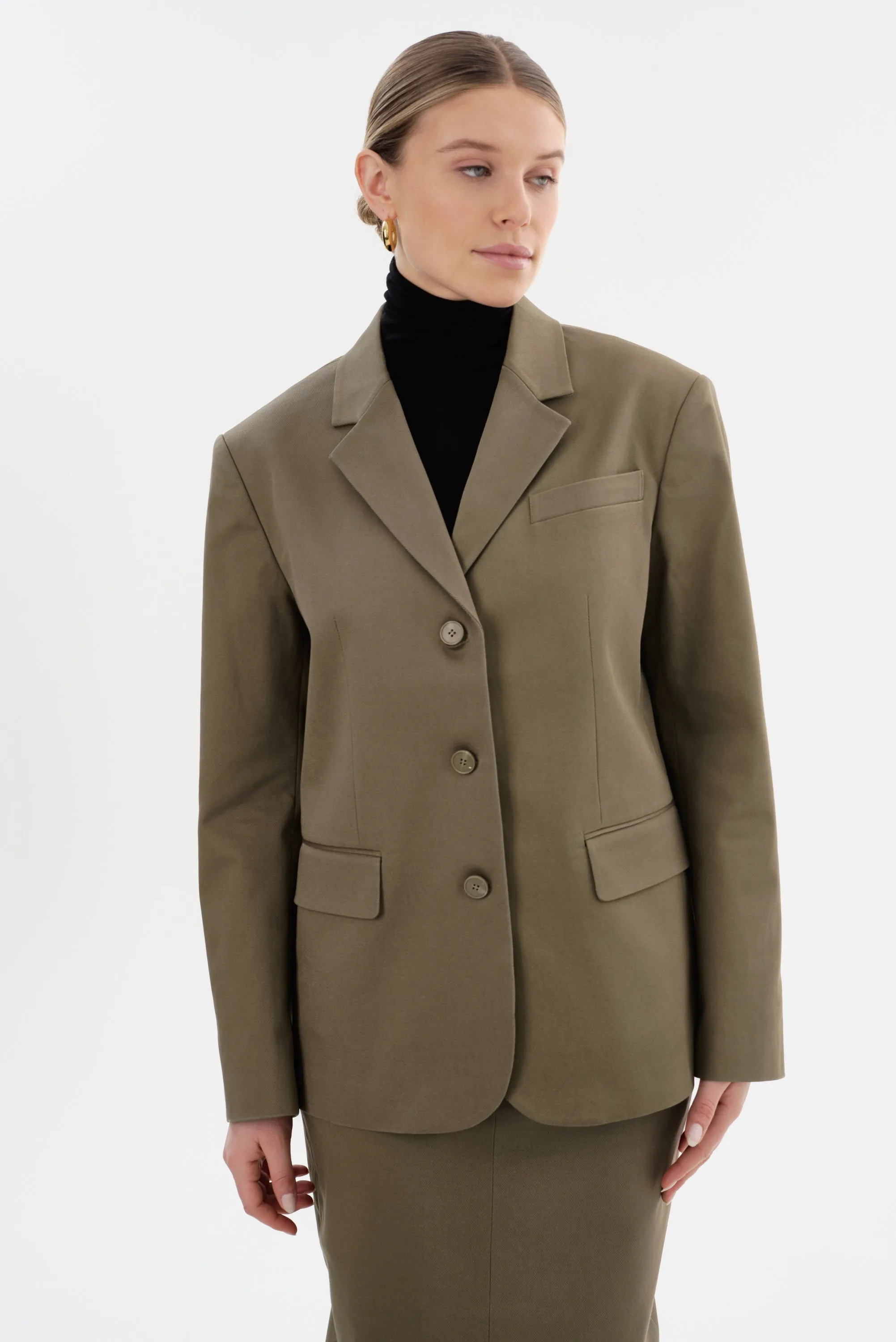 AYANNE Sample | Single Breasted Blazer sold by La Marque product image thumbnail 2