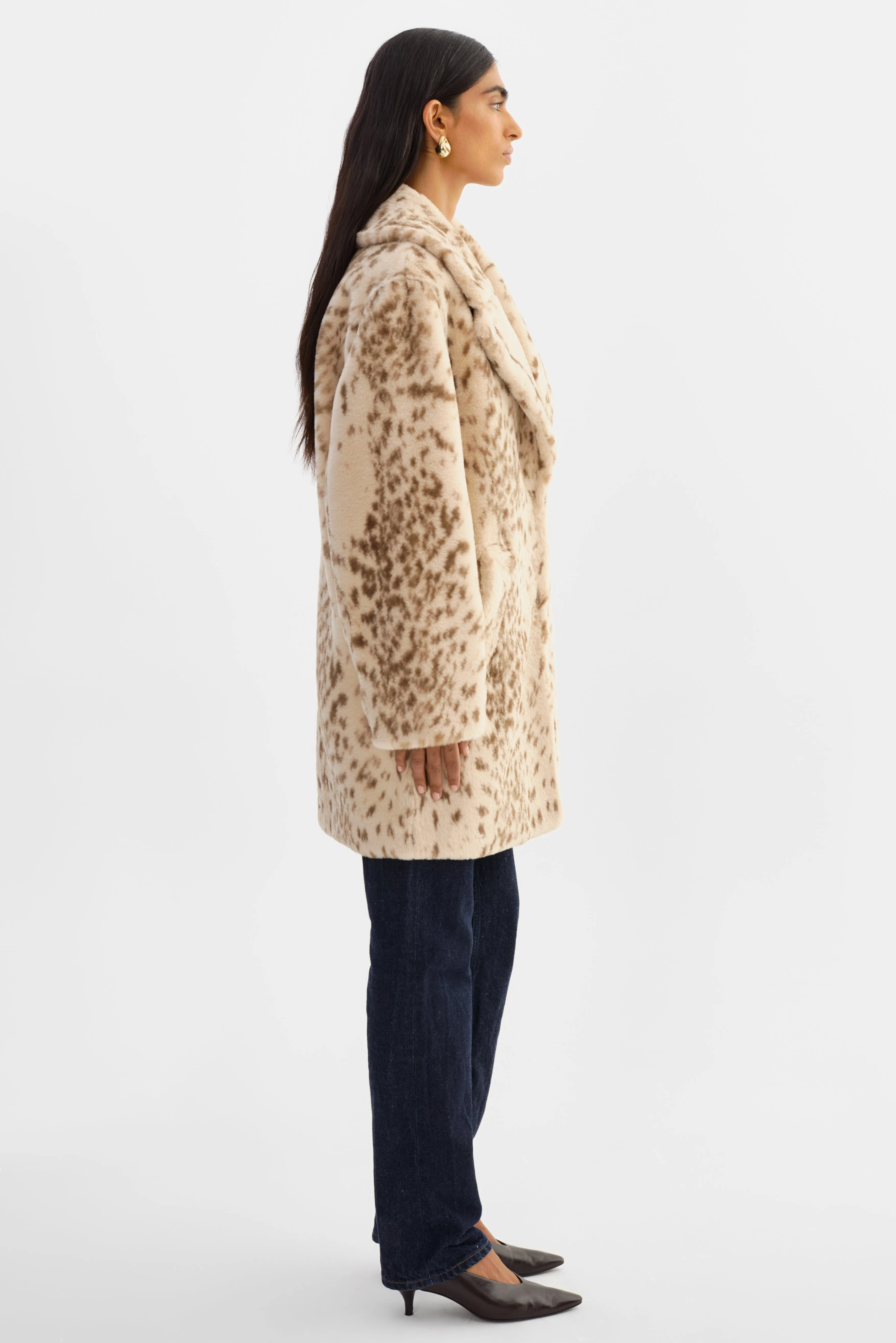 LINNEA LEO | Leopard Faux Fur Coat sold by LAMARQUE product image thumbnail 5