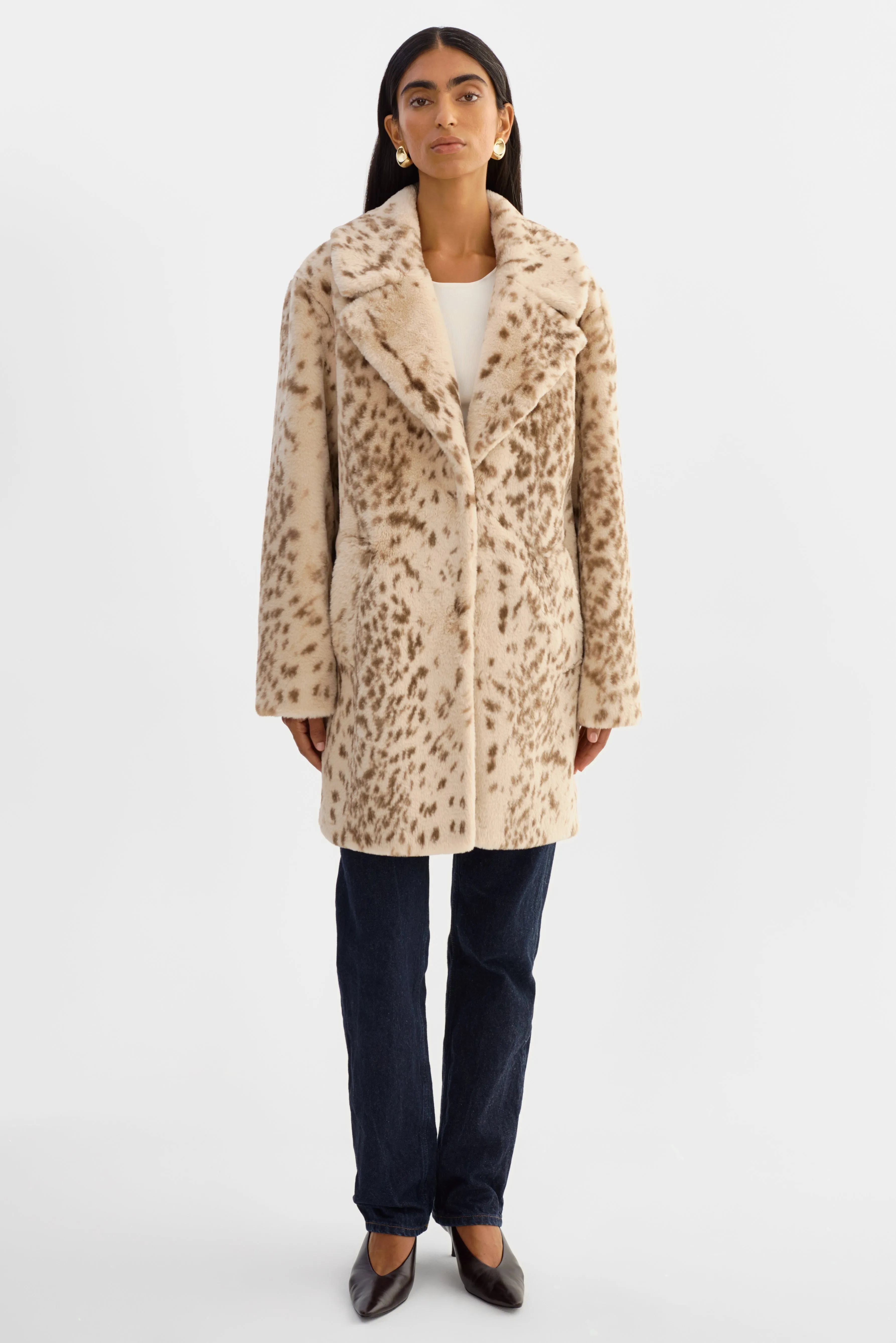 LINNEA LEO | Leopard Faux Fur Coat sold by LAMARQUE product image thumbnail 2
