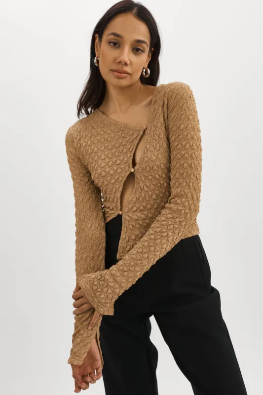 VENERA | Cut-Out Top sold by La Marque