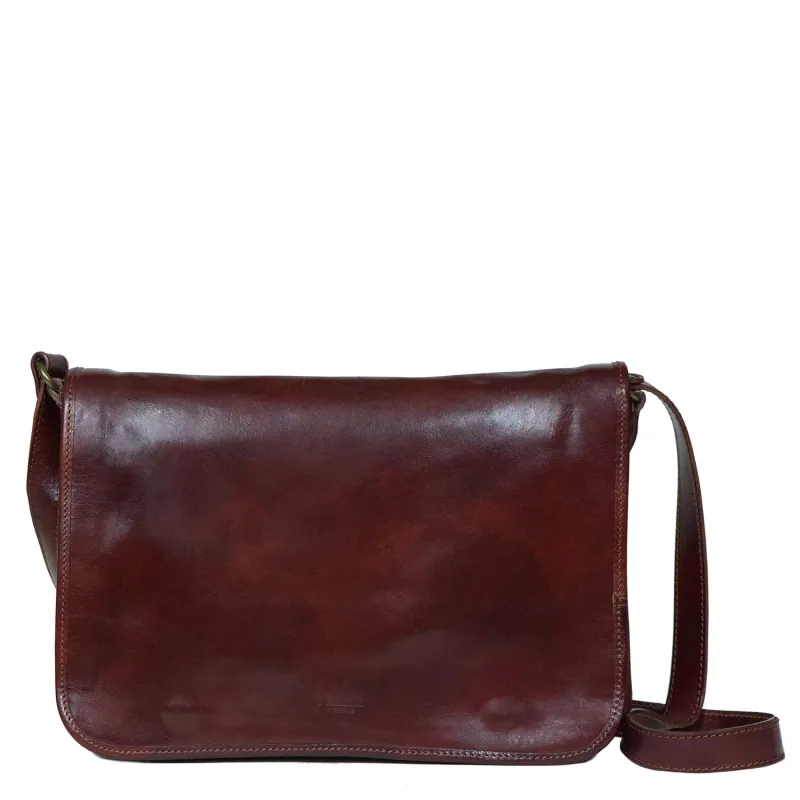 Postina Leather Messenger Bag made by I Medici