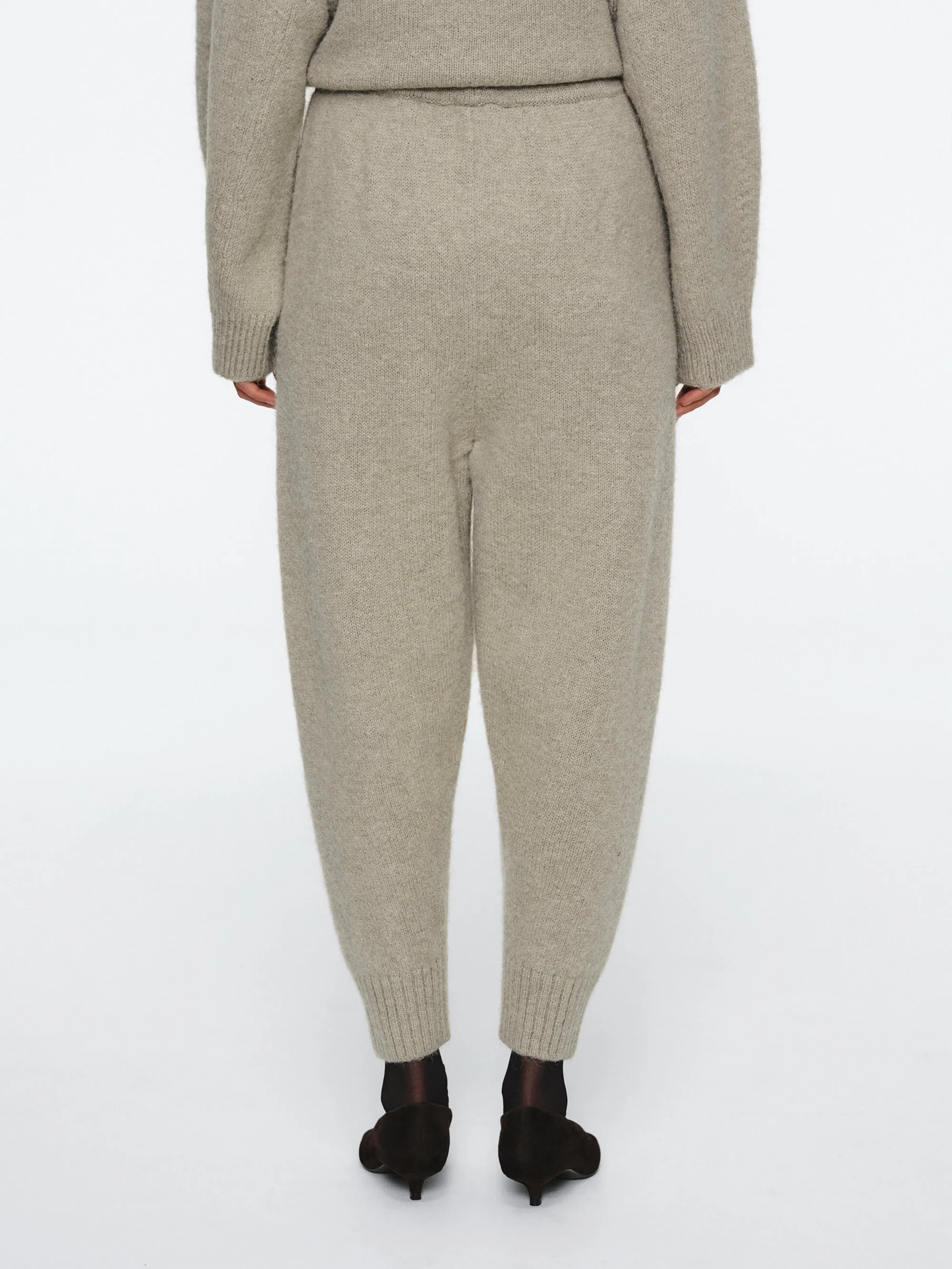 Relaxed Wool-Blend Lounge Knit Pants, Beige sold by Source Unknown product image thumbnail 4