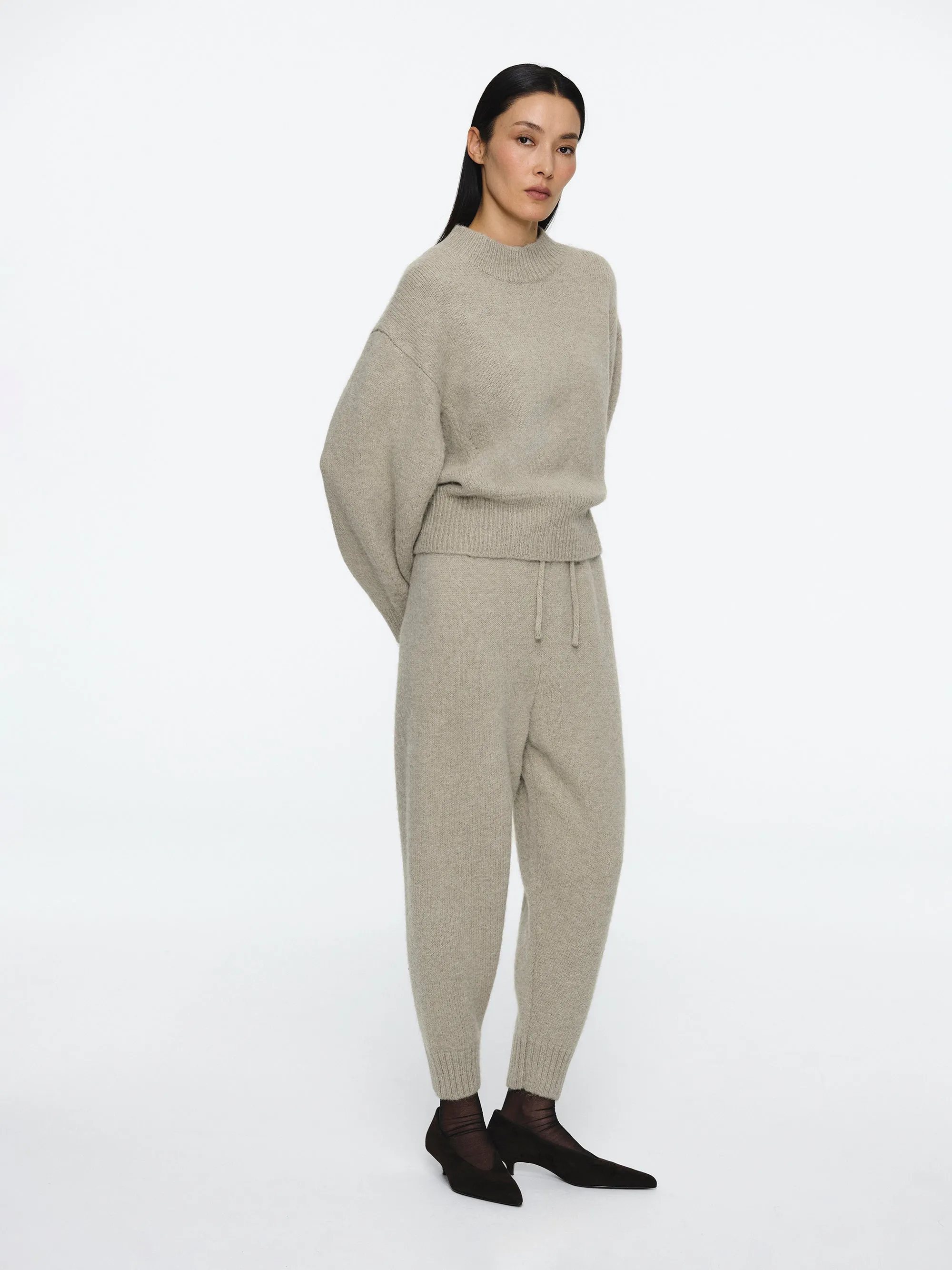 Relaxed Wool-Blend Lounge Knit Pants, Beige sold by Source Unknown product image thumbnail 3