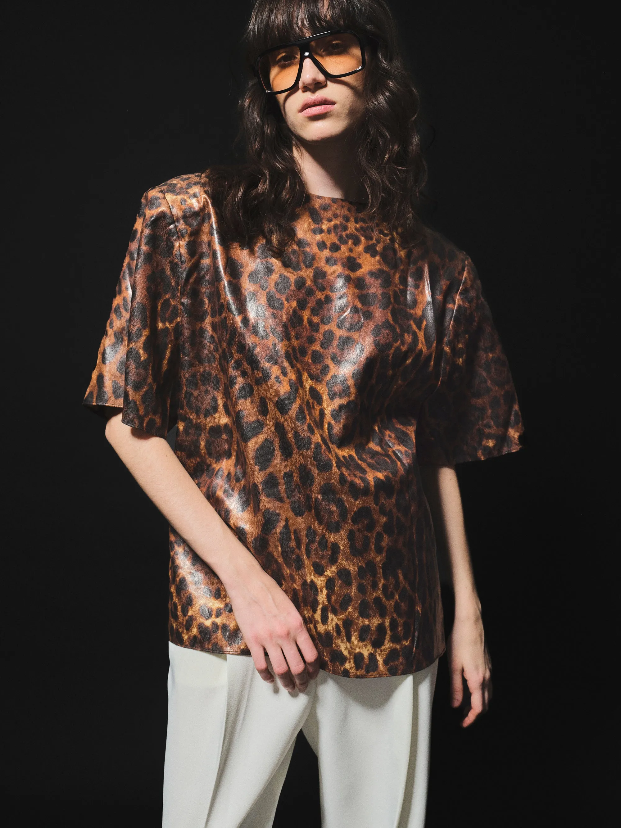 Printed Shoulder-Pad Top, Leopard sold by Source Unknown product image thumbnail 4