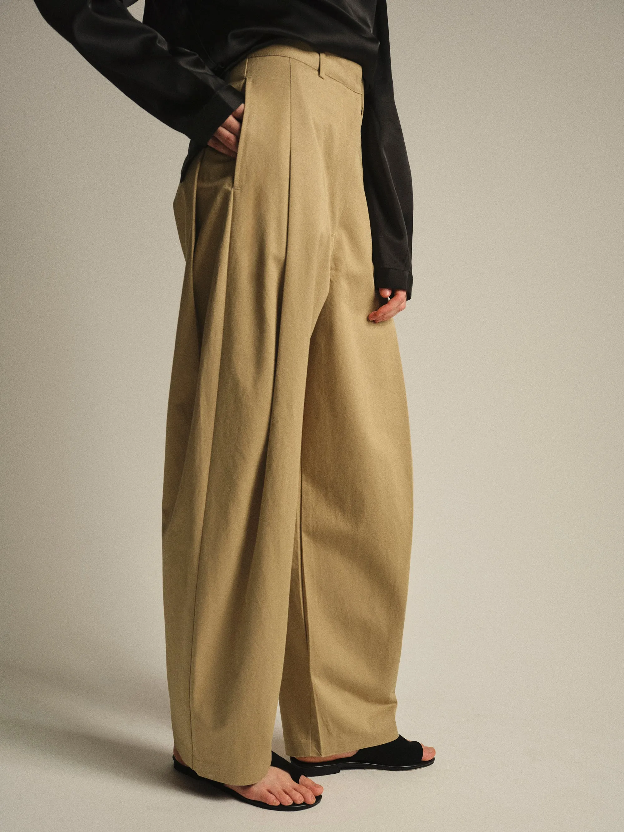 Pintuck Wide-Leg Trousers, Beige sold by Source Unknown product image thumbnail 2