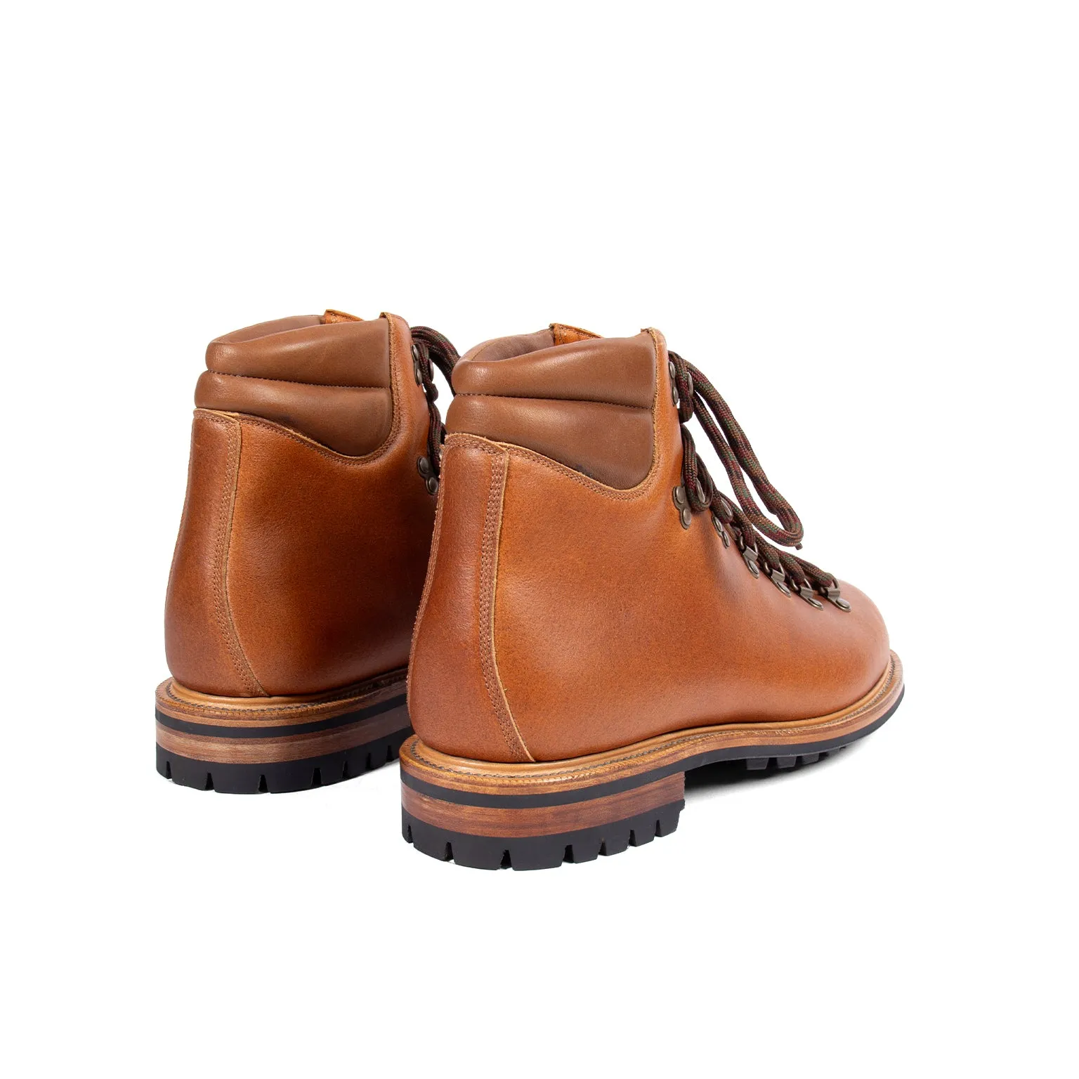 Pachena Bay - Moc Latigo Waxed Flesh sold by Viberg product image thumbnail 3