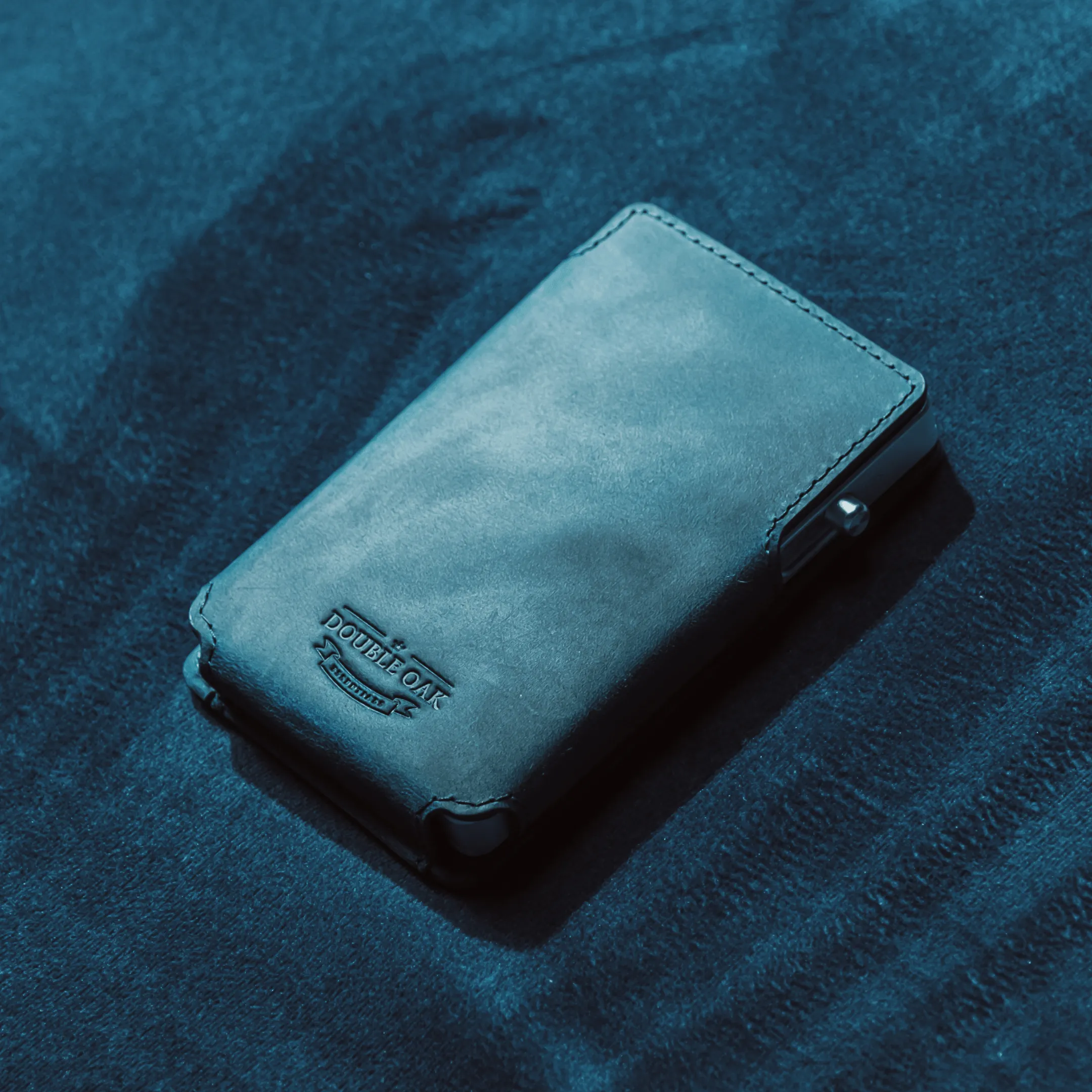 Iceberg Edition Slim sold by Double Oak Essentials product image thumbnail 5