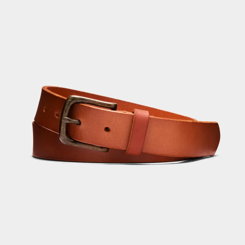 Leather Stretch Belt made by Double Oak Essentials