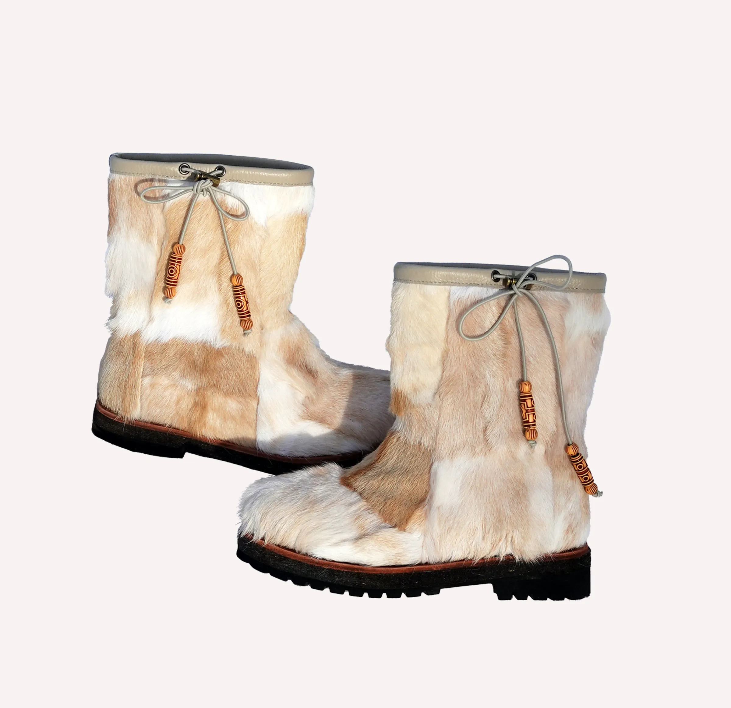 MOGSki SPECKLED CALF HAIR CRYSTAL SNOW BOOT sold by MOGSki product image thumbnail 3