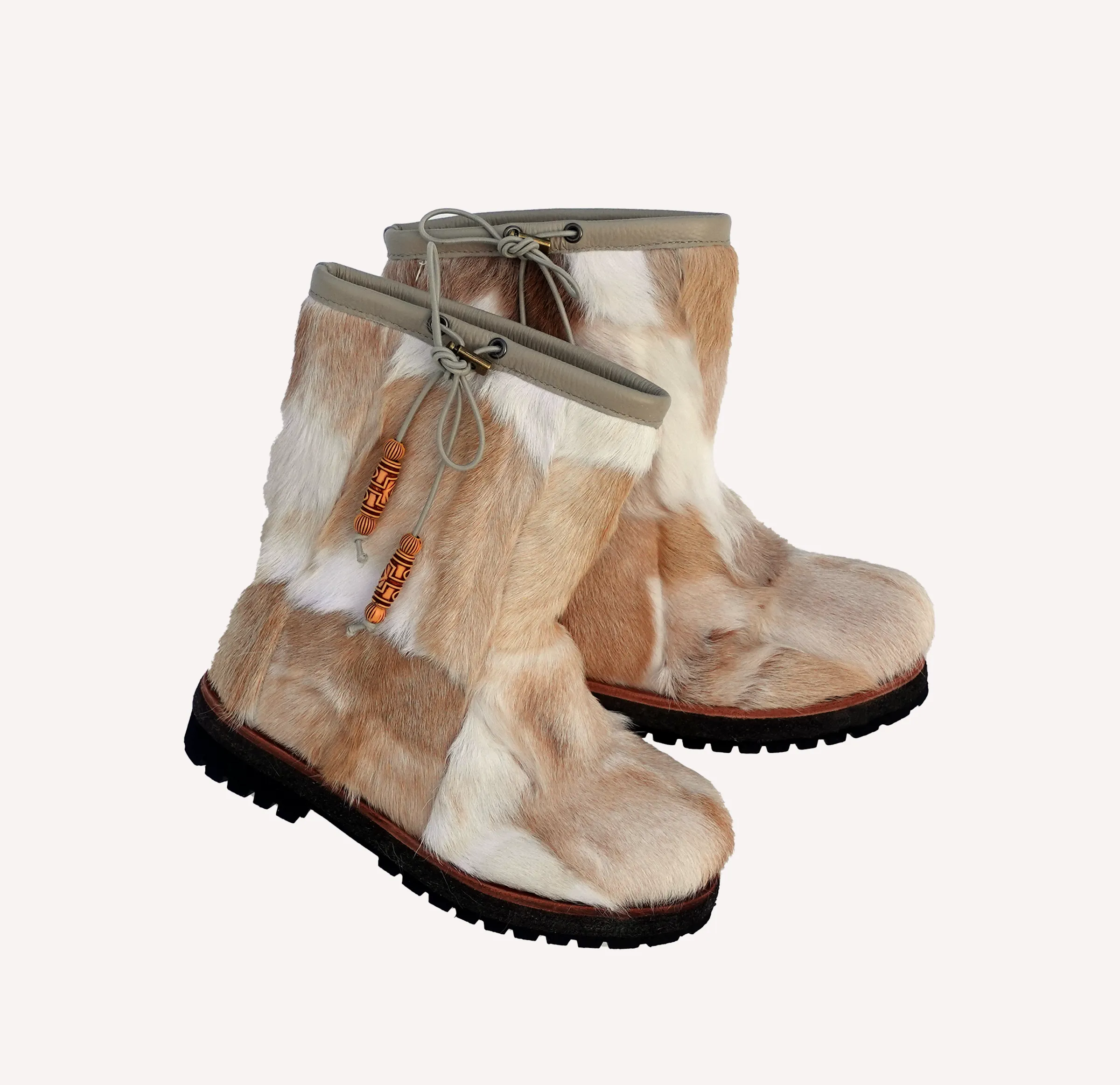MOGSki SPECKLED CALF HAIR CRYSTAL SNOW BOOT sold by MOGSki