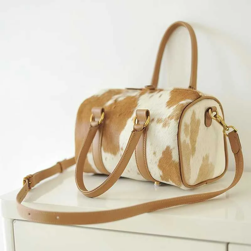 Handcrafted Cowhide Boston Bag sold by MOGSki product image thumbnail 5